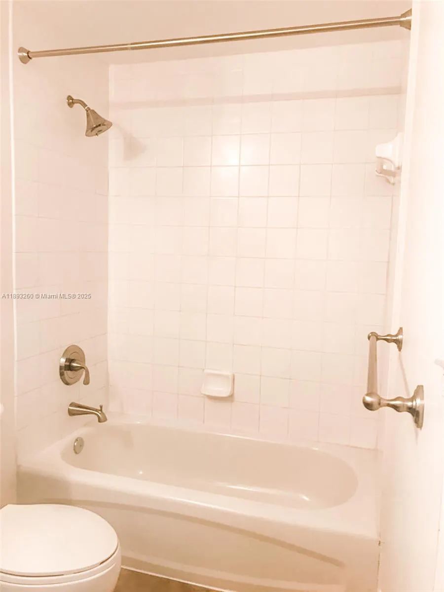 50 Menores Ave, #731