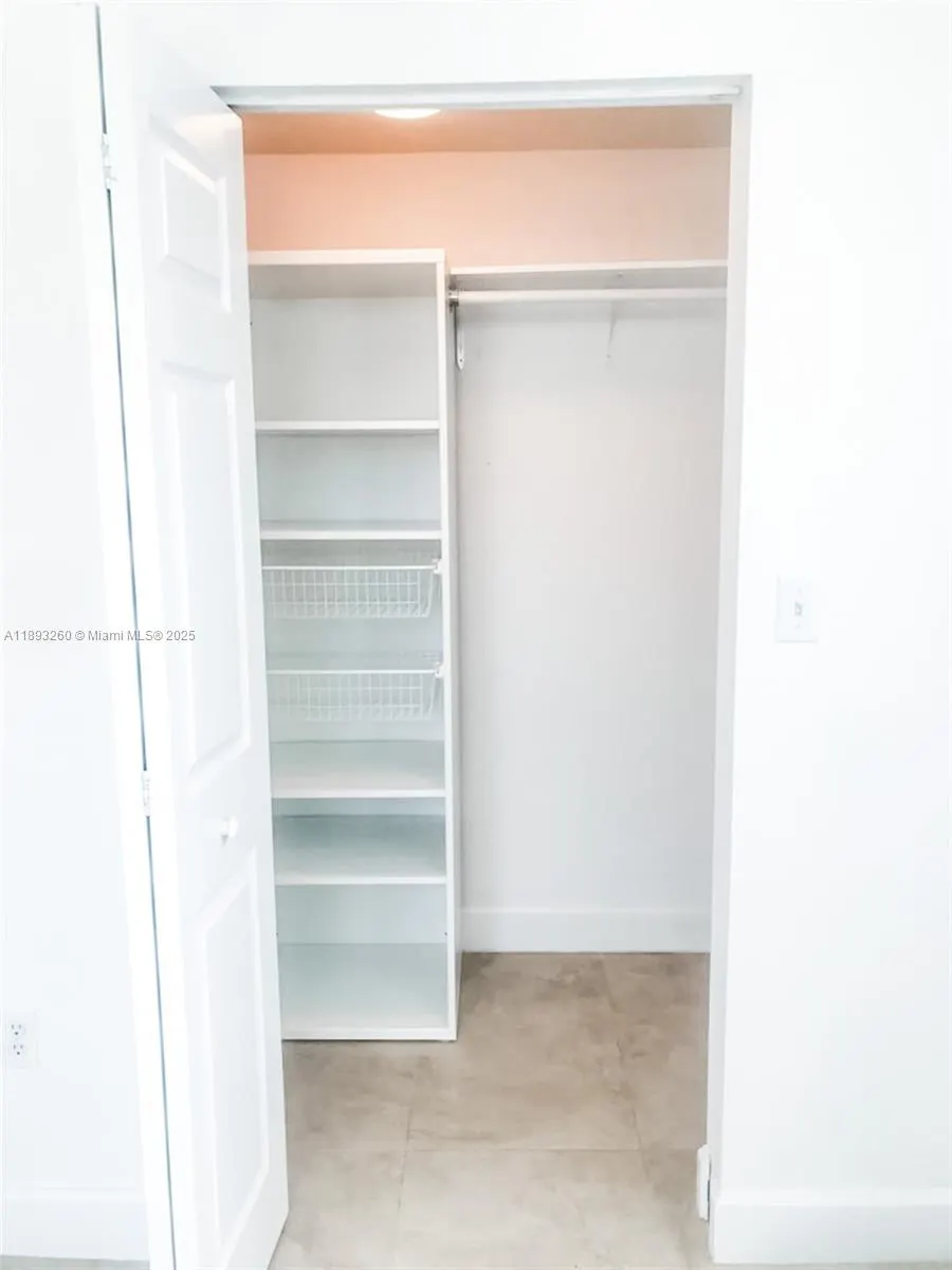 50 Menores Ave, #731