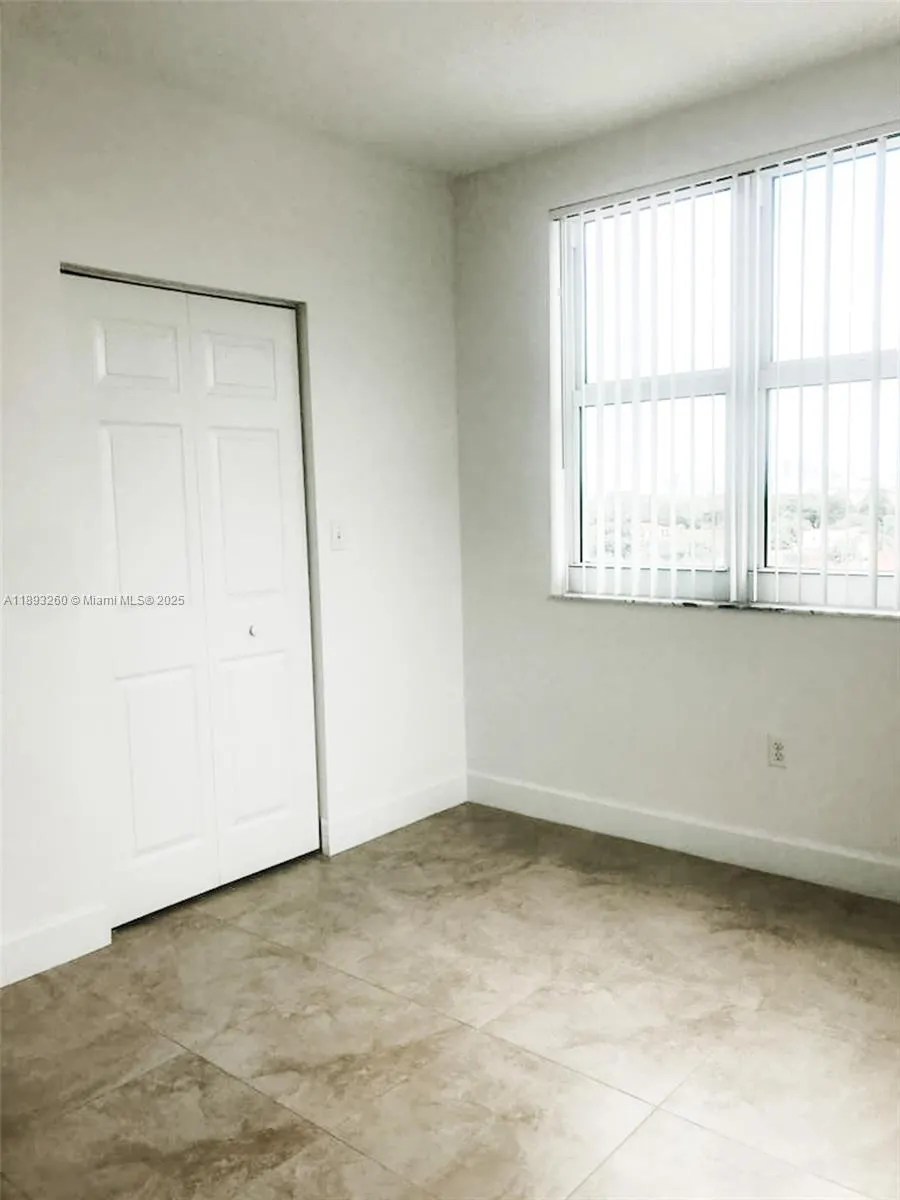 50 Menores Ave, #731