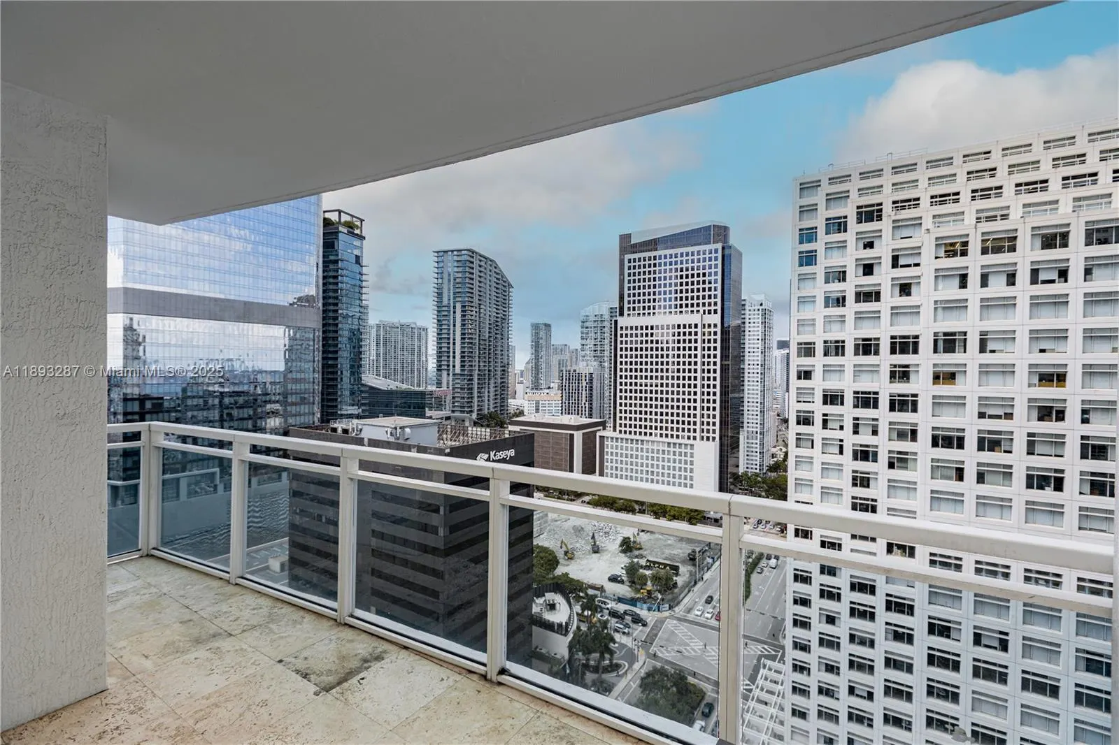 951 Brickell Ave, #2601