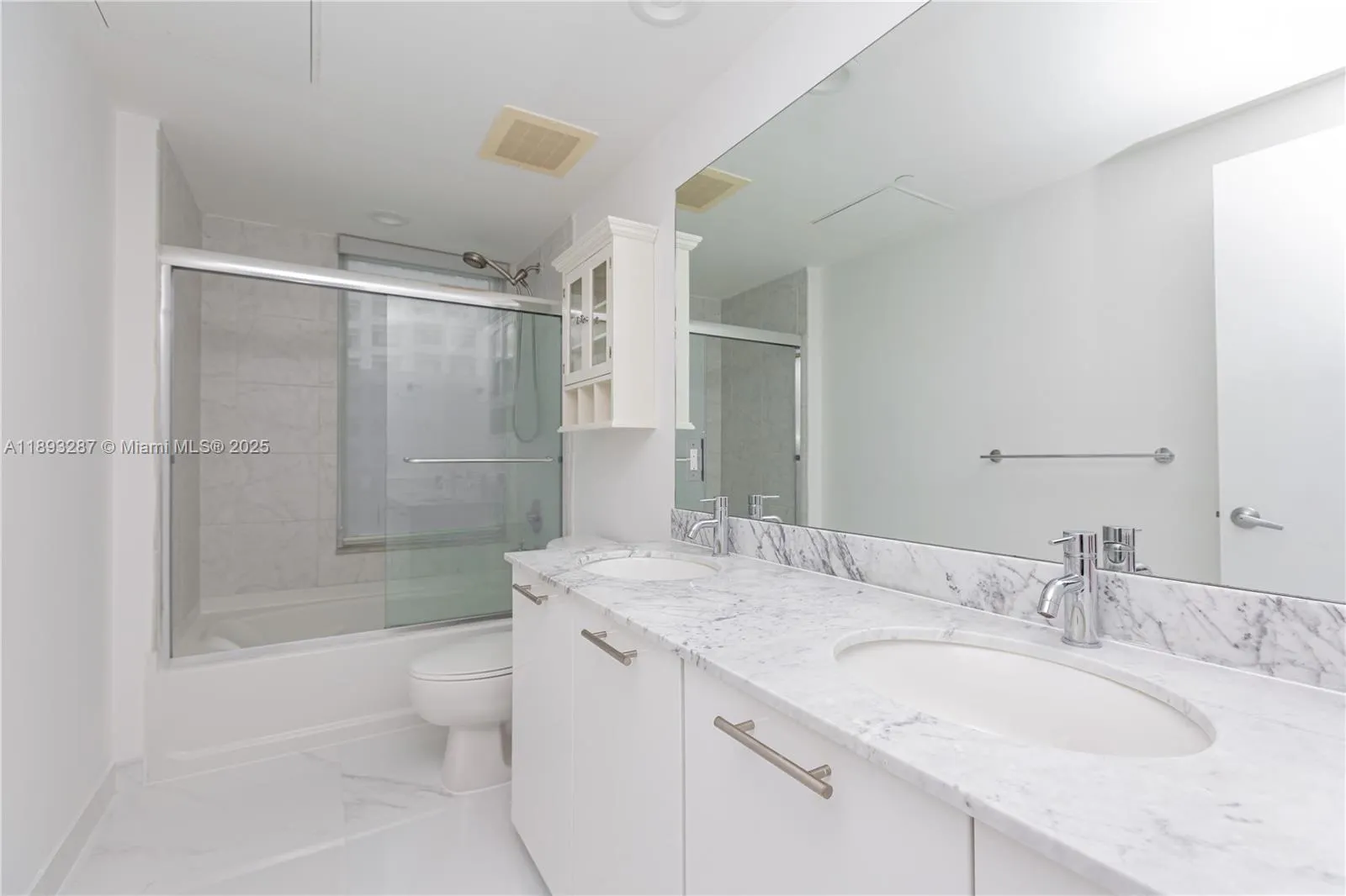 951 Brickell Ave, #2601