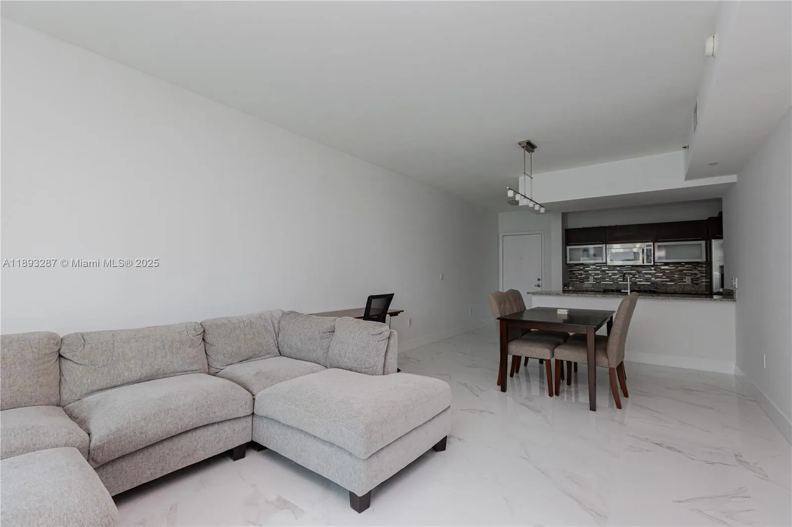 951 Brickell Ave, #2601