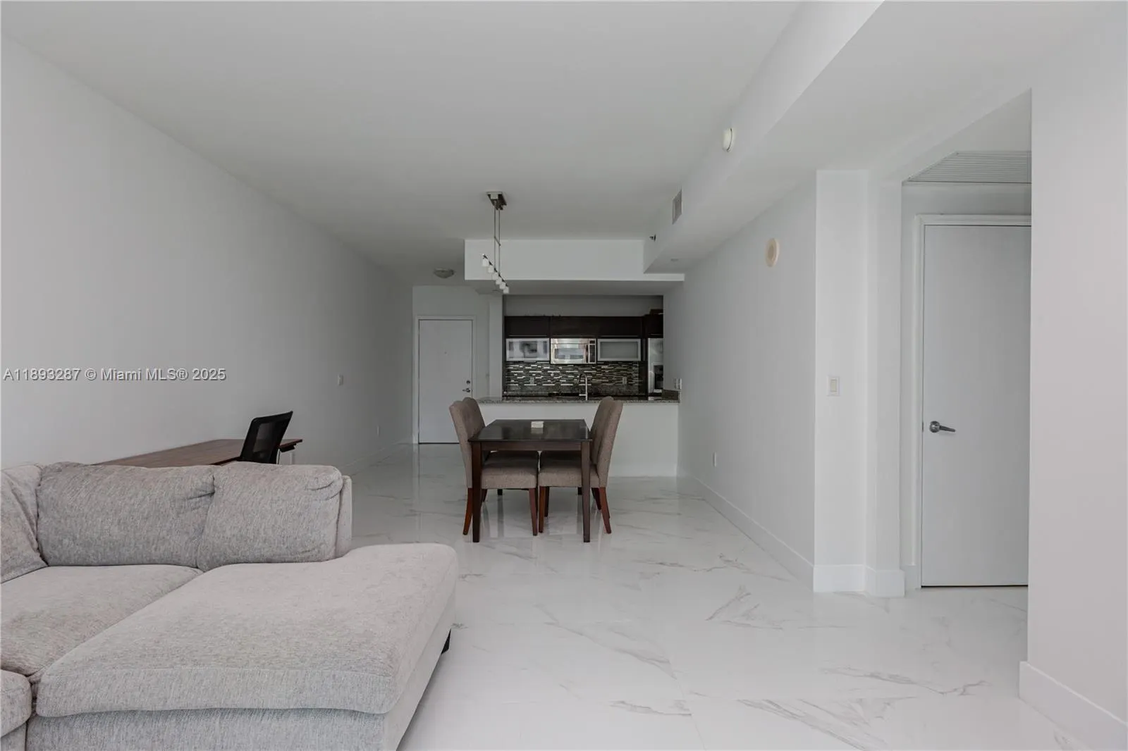 951 Brickell Ave, #2601