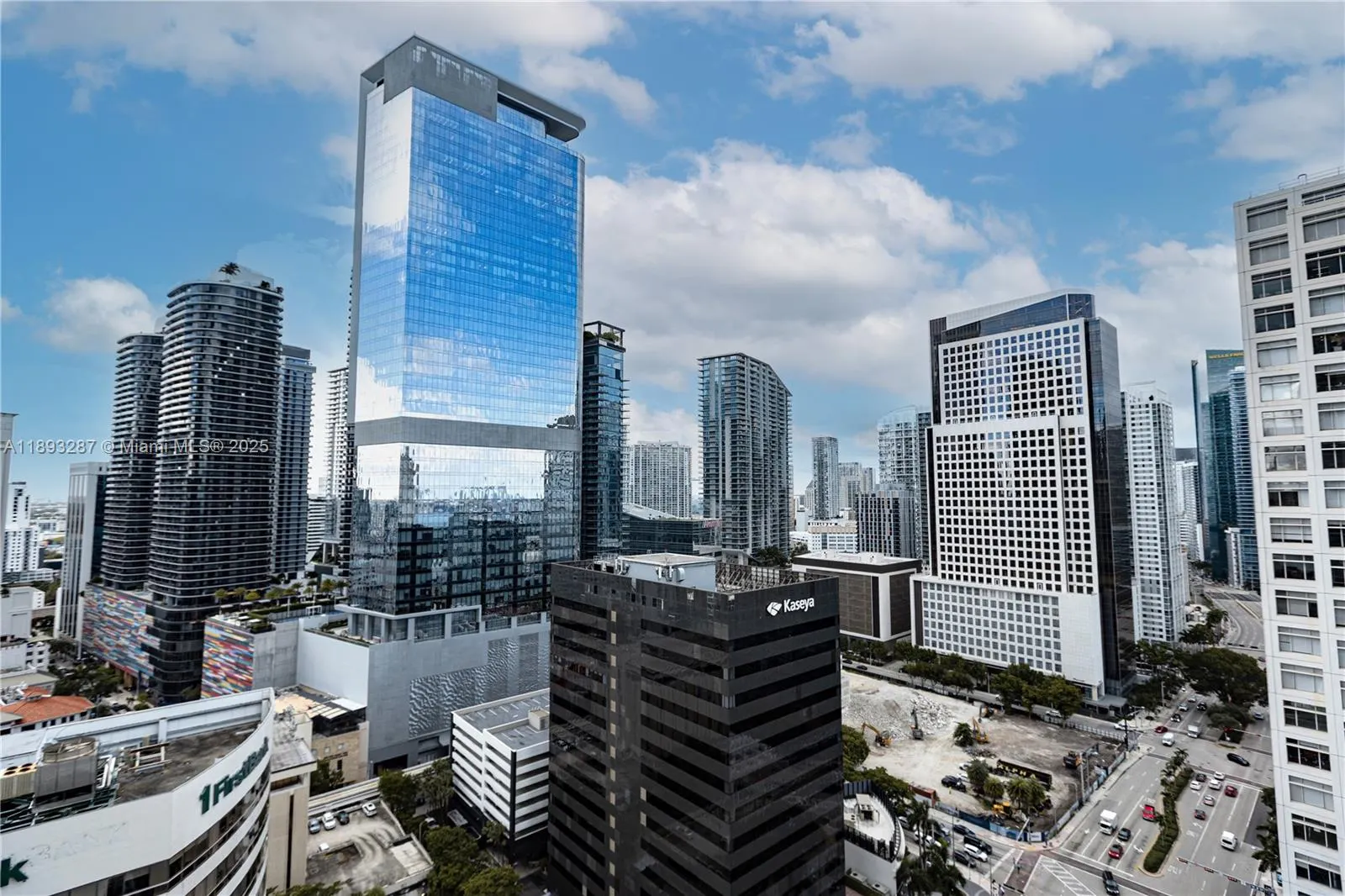 951 Brickell Ave, #2601