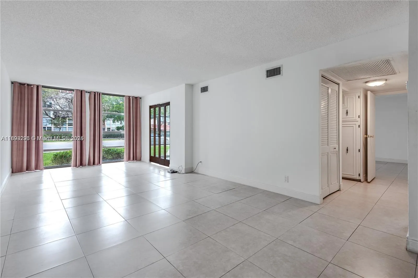 2000 Atlantic Shores Blvd, #107