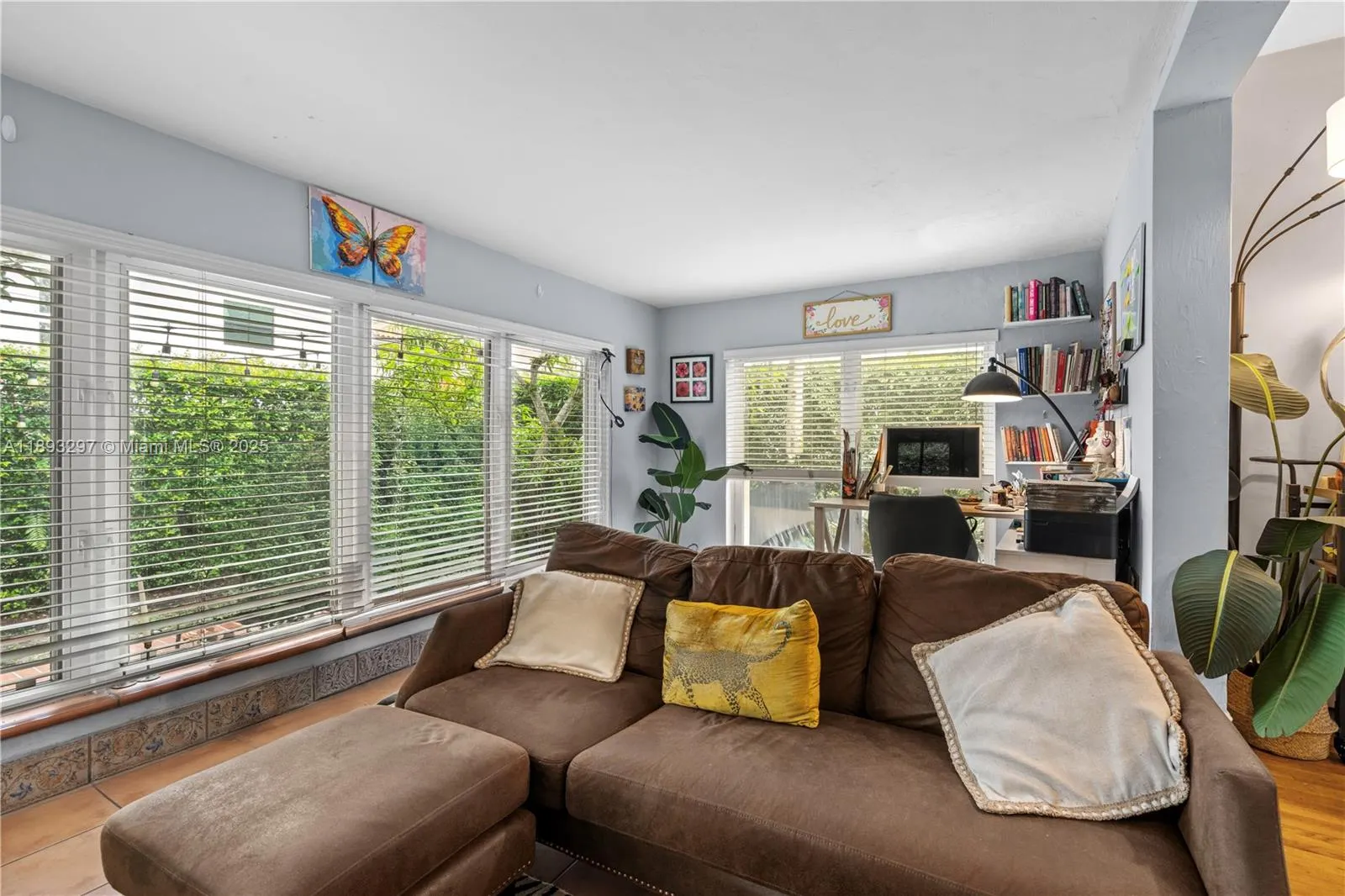 1433 Ortega Ave