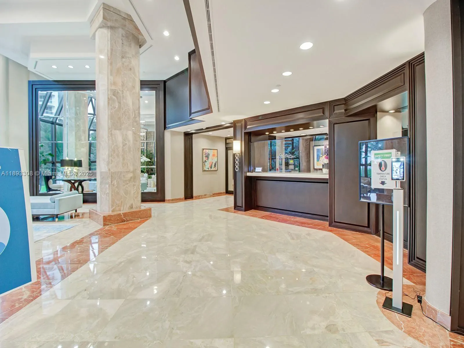4000 ISLAND BL, #1905