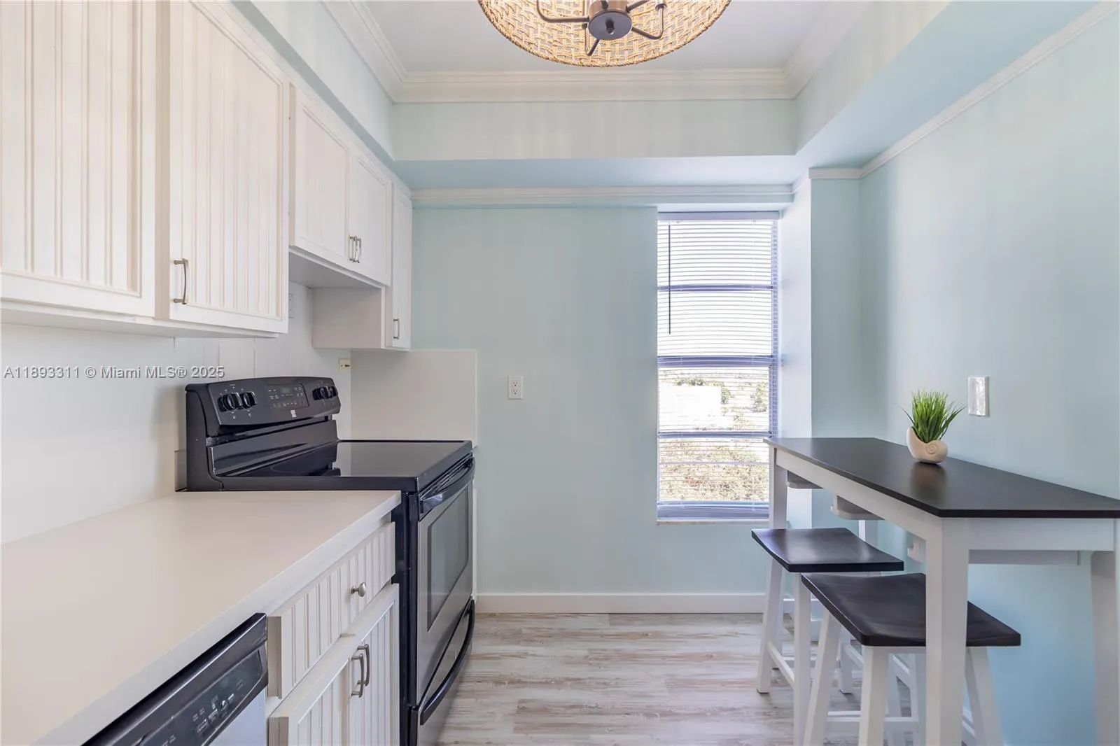 1455 West Ave, #601