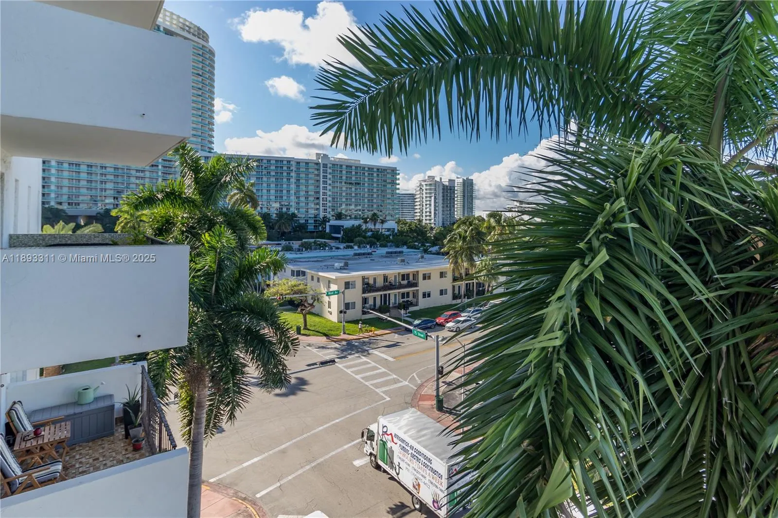 1455 West Ave, #601