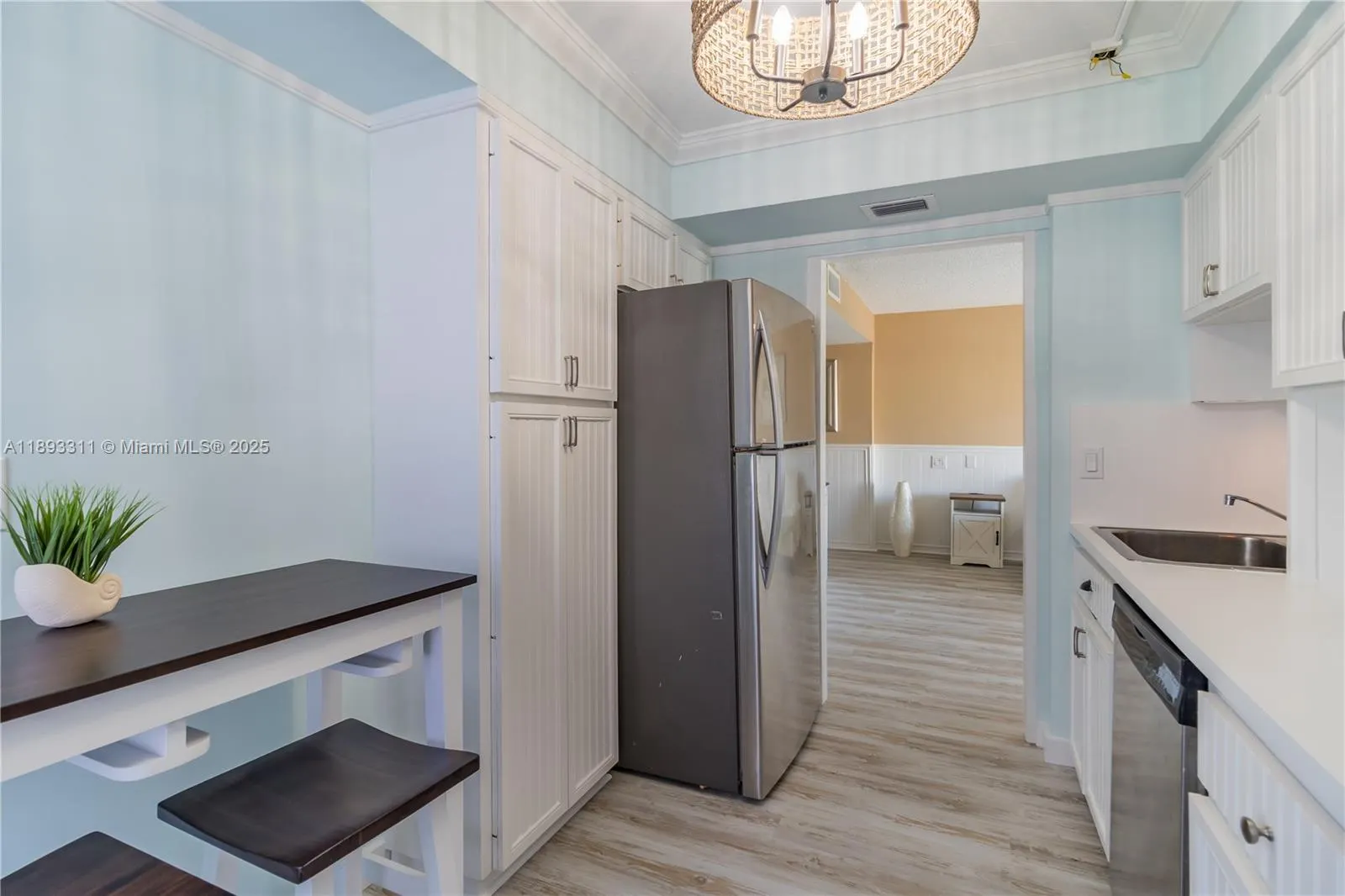 1455 West Ave, #601