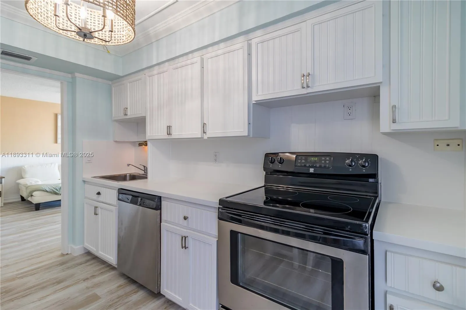 1455 West Ave, #601
