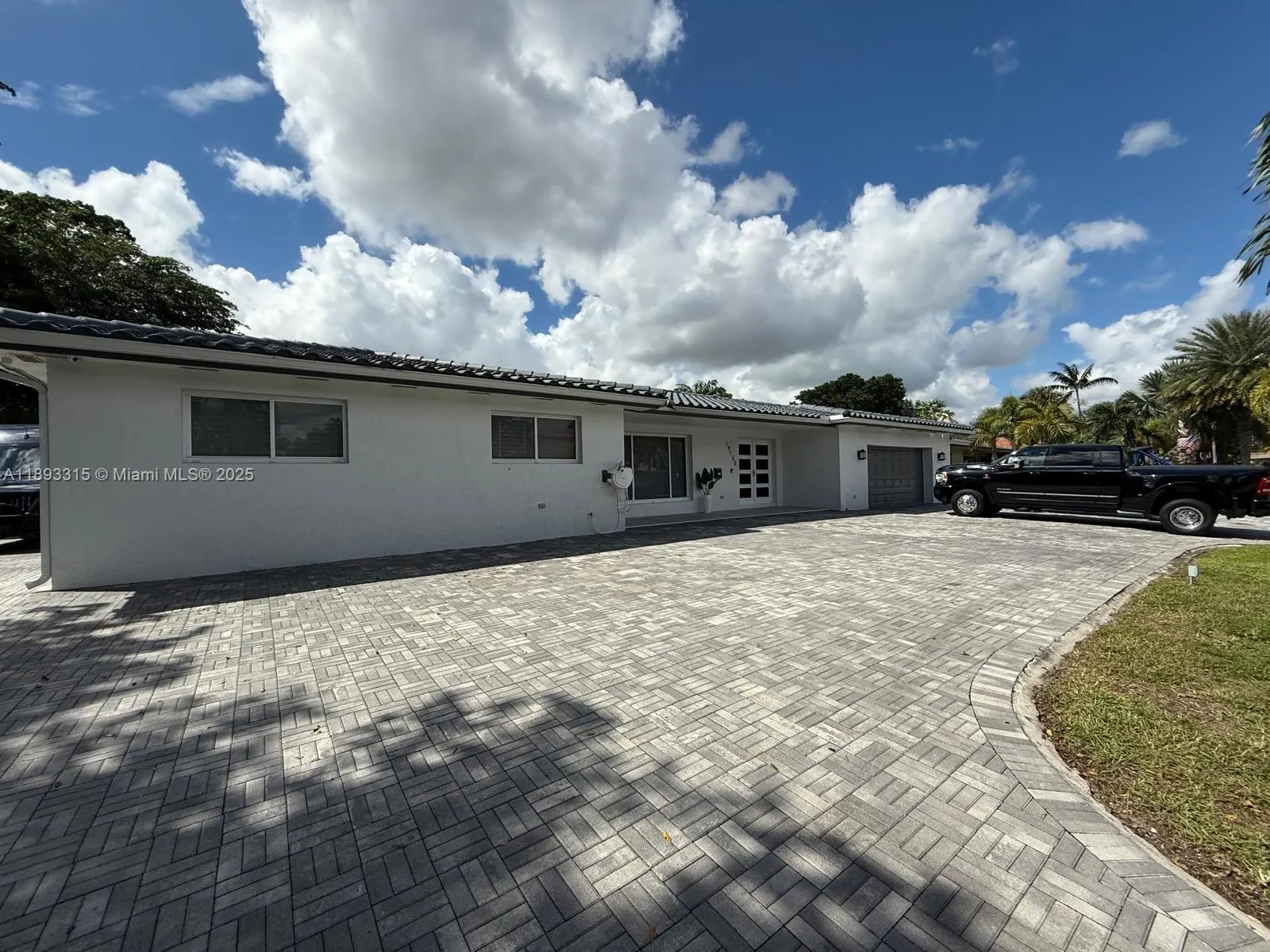 19150 S Saint Andrews Dr