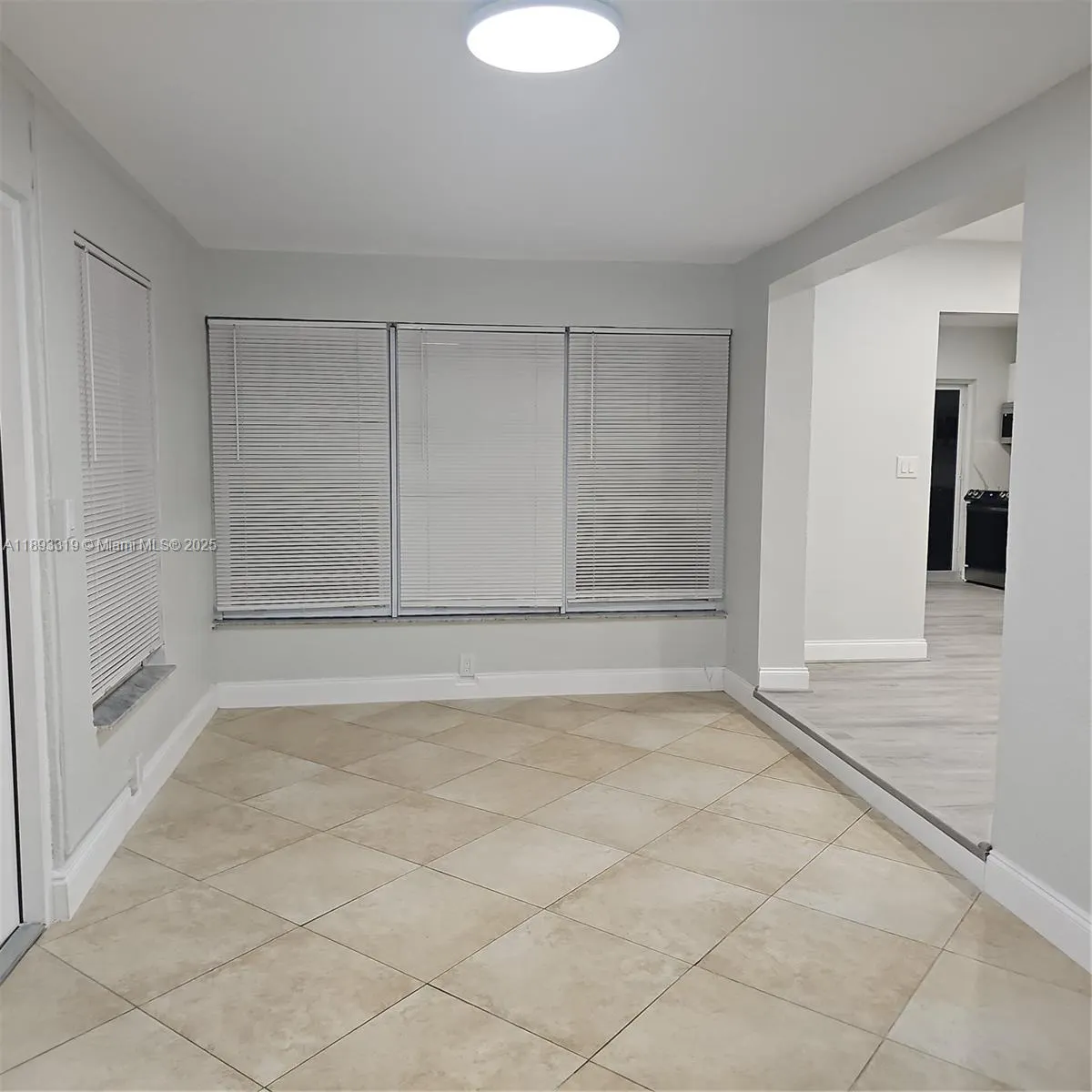 442 SW 22nd Ave