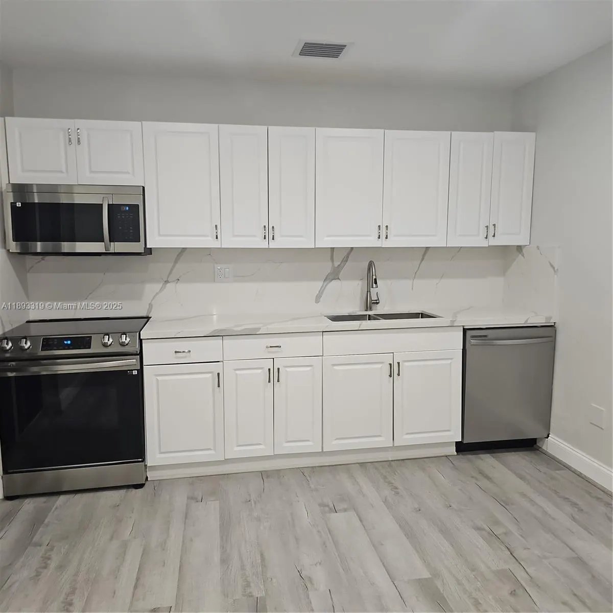 442 SW 22nd Ave
