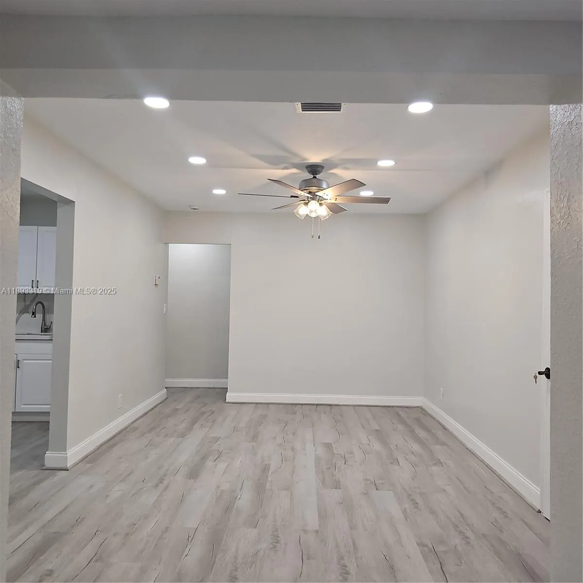 442 SW 22nd Ave