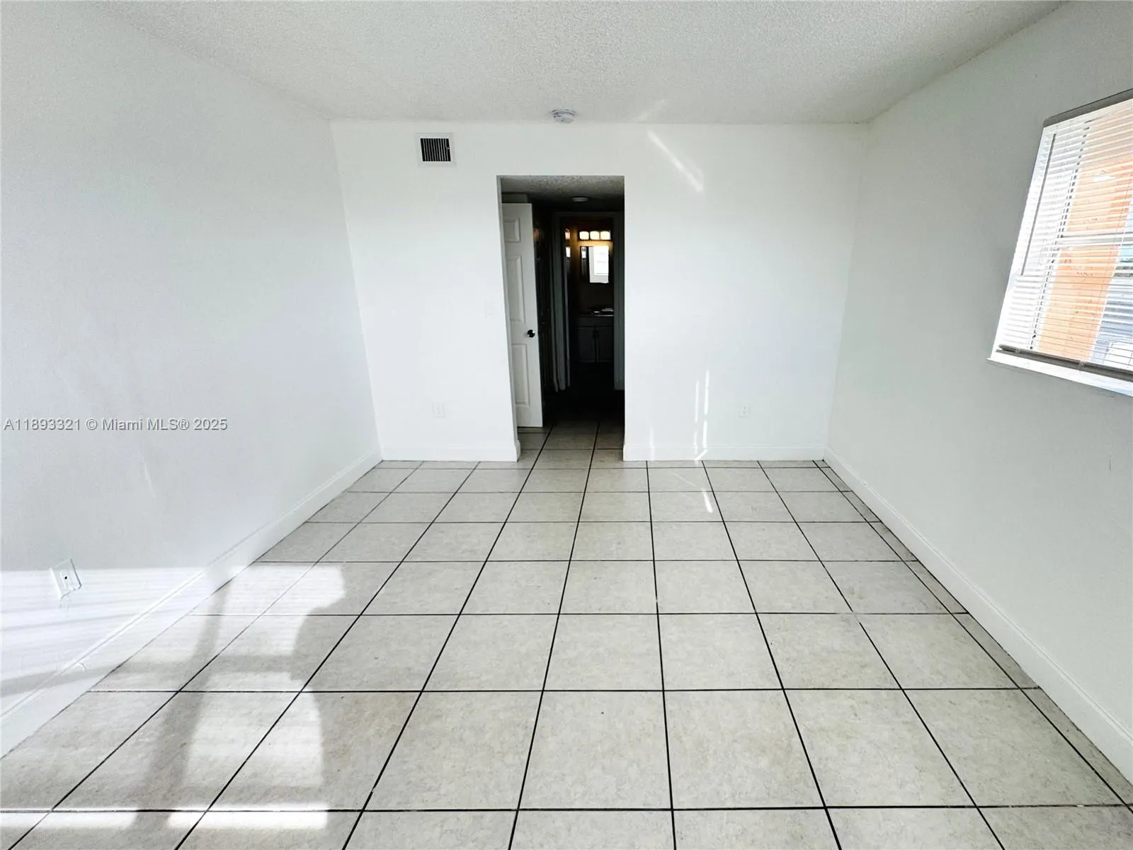 3710 NW 21st St, #310