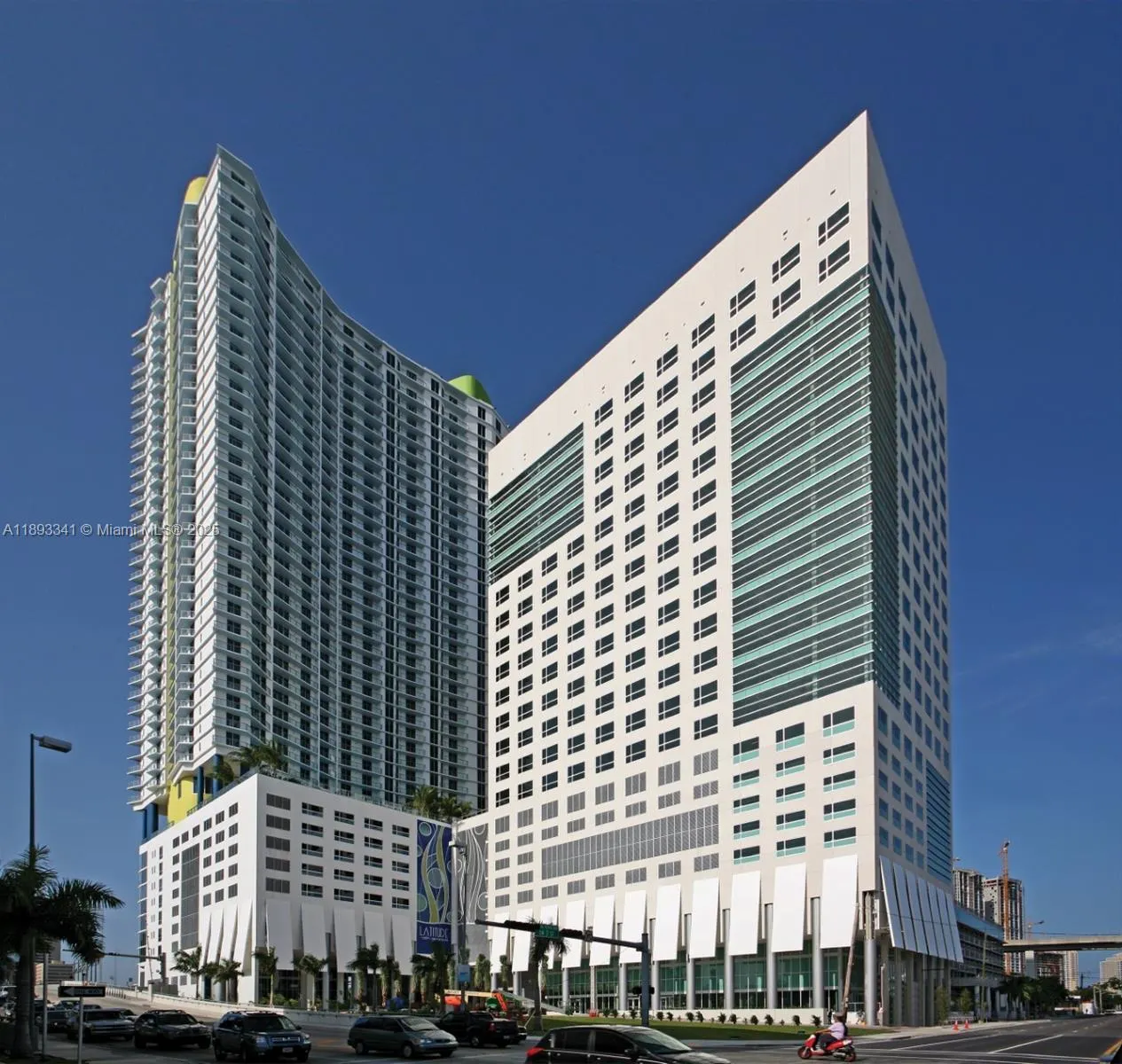 175 SW 7th St, #1806/1807