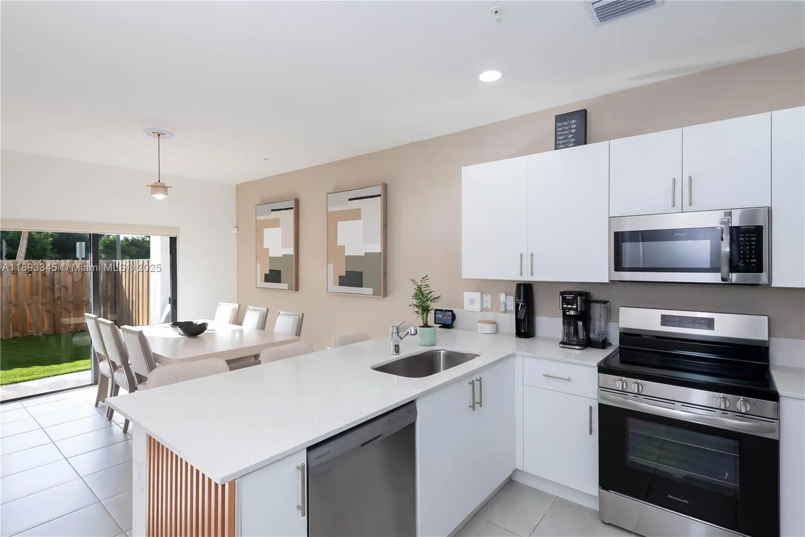 204 SW 159th Pl