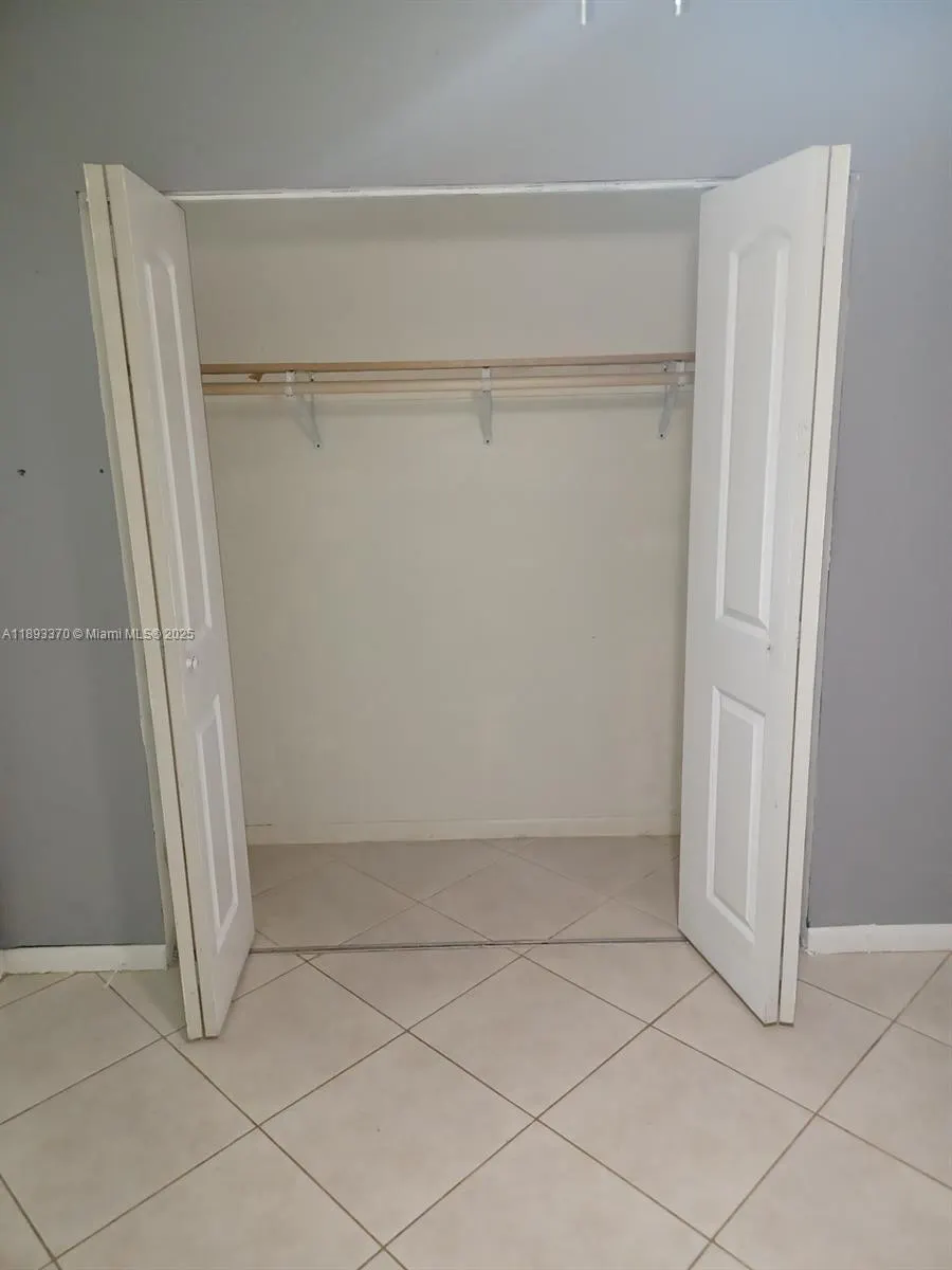 4249 NW 19th, #1