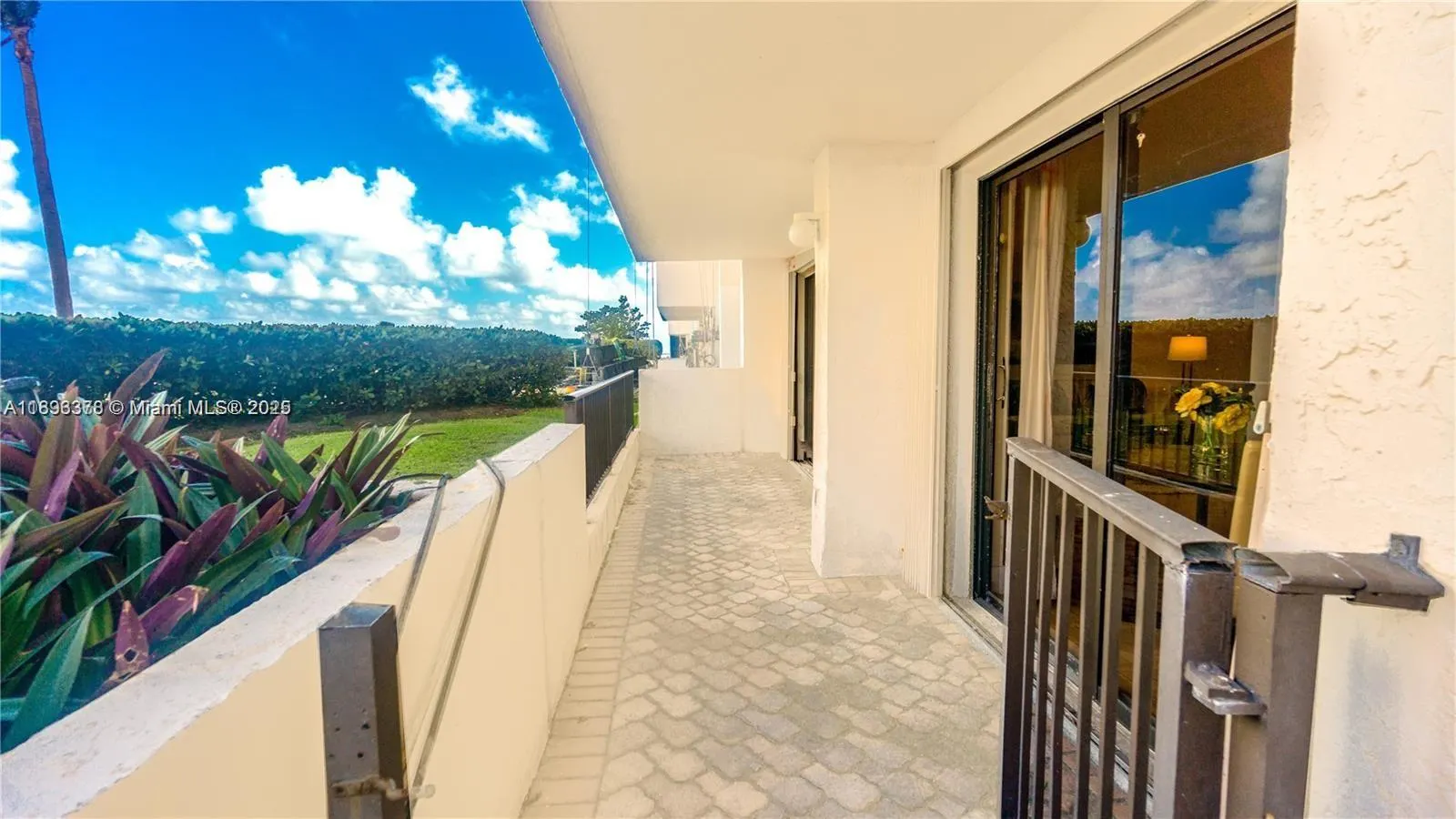 1201 S Ocean Dr, #405S