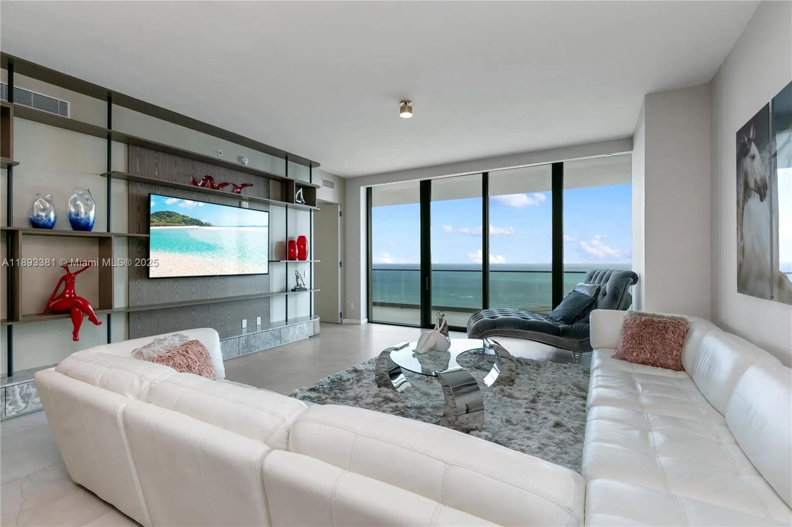 18975 Collins Ave, #3402