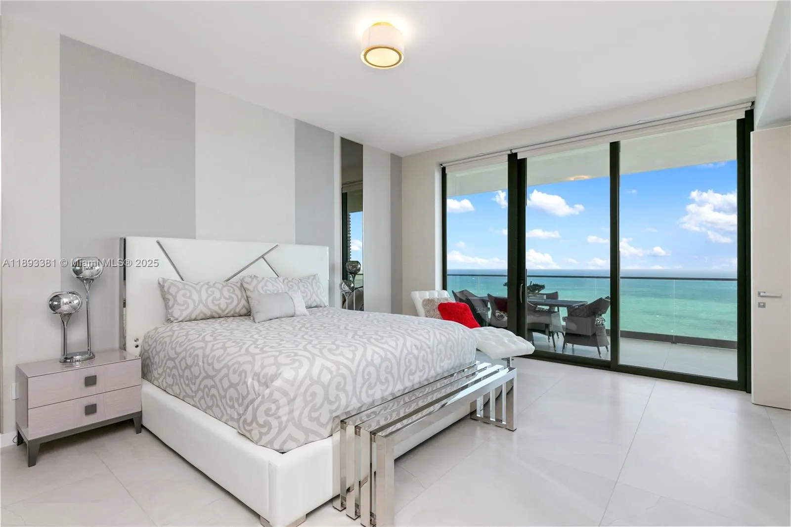 18975 Collins Ave, #3402