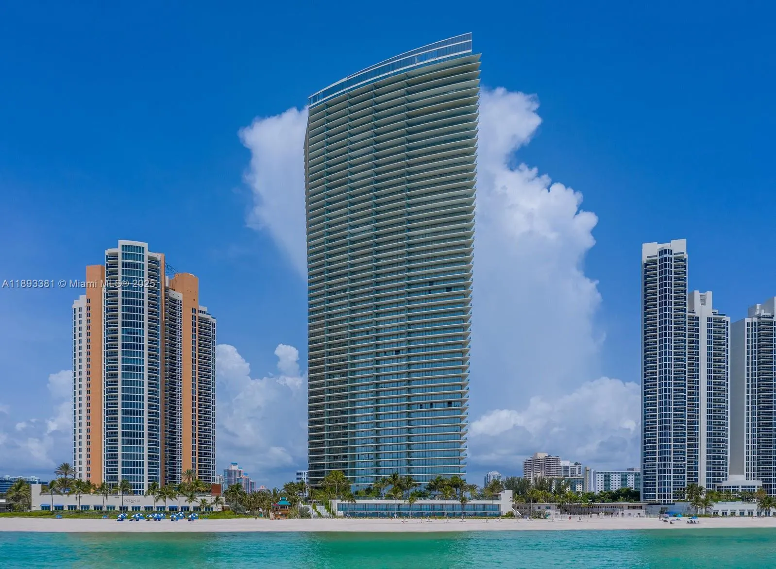 18975 Collins Ave, #3402