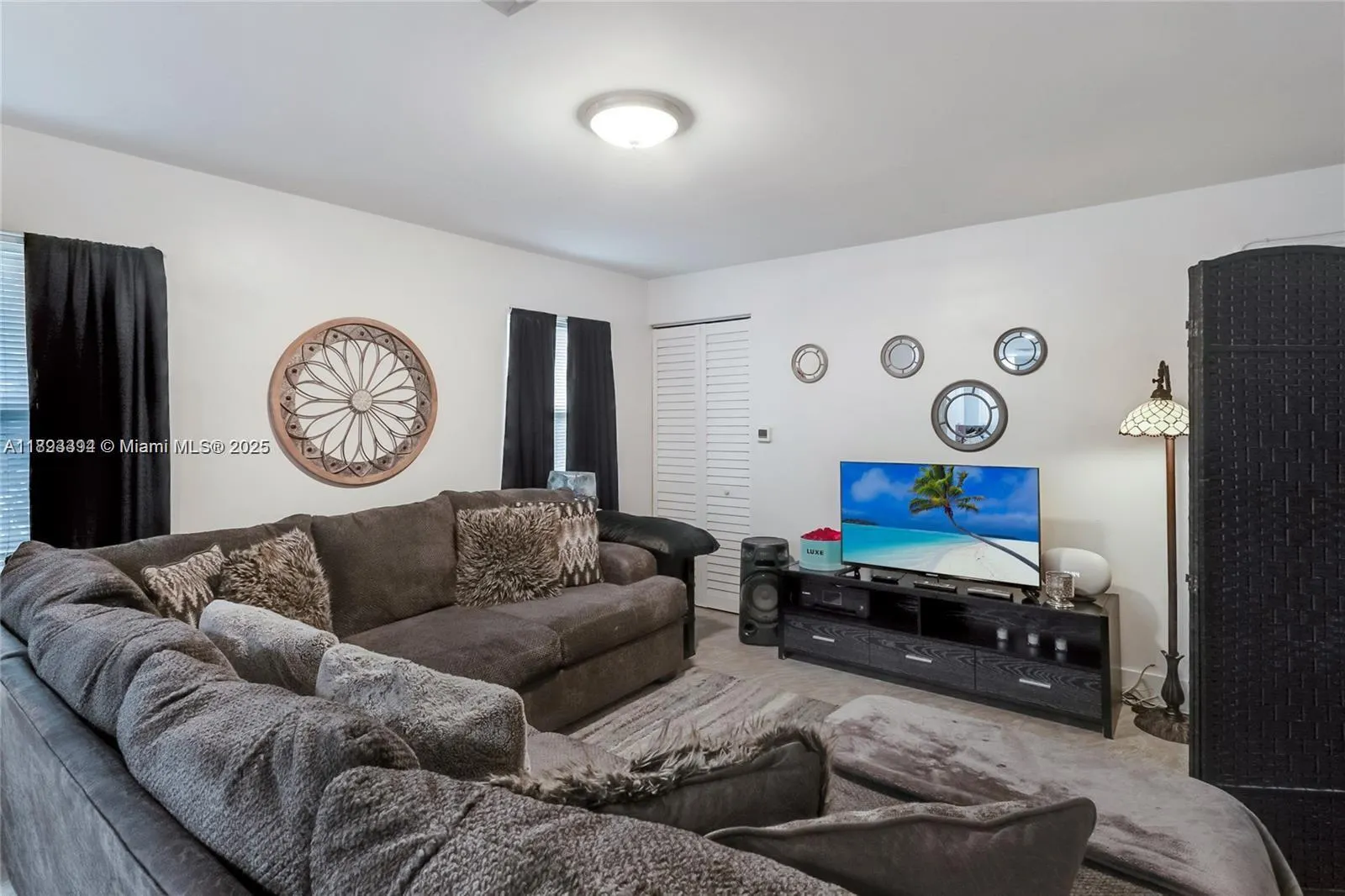 219 NW 7th Ct