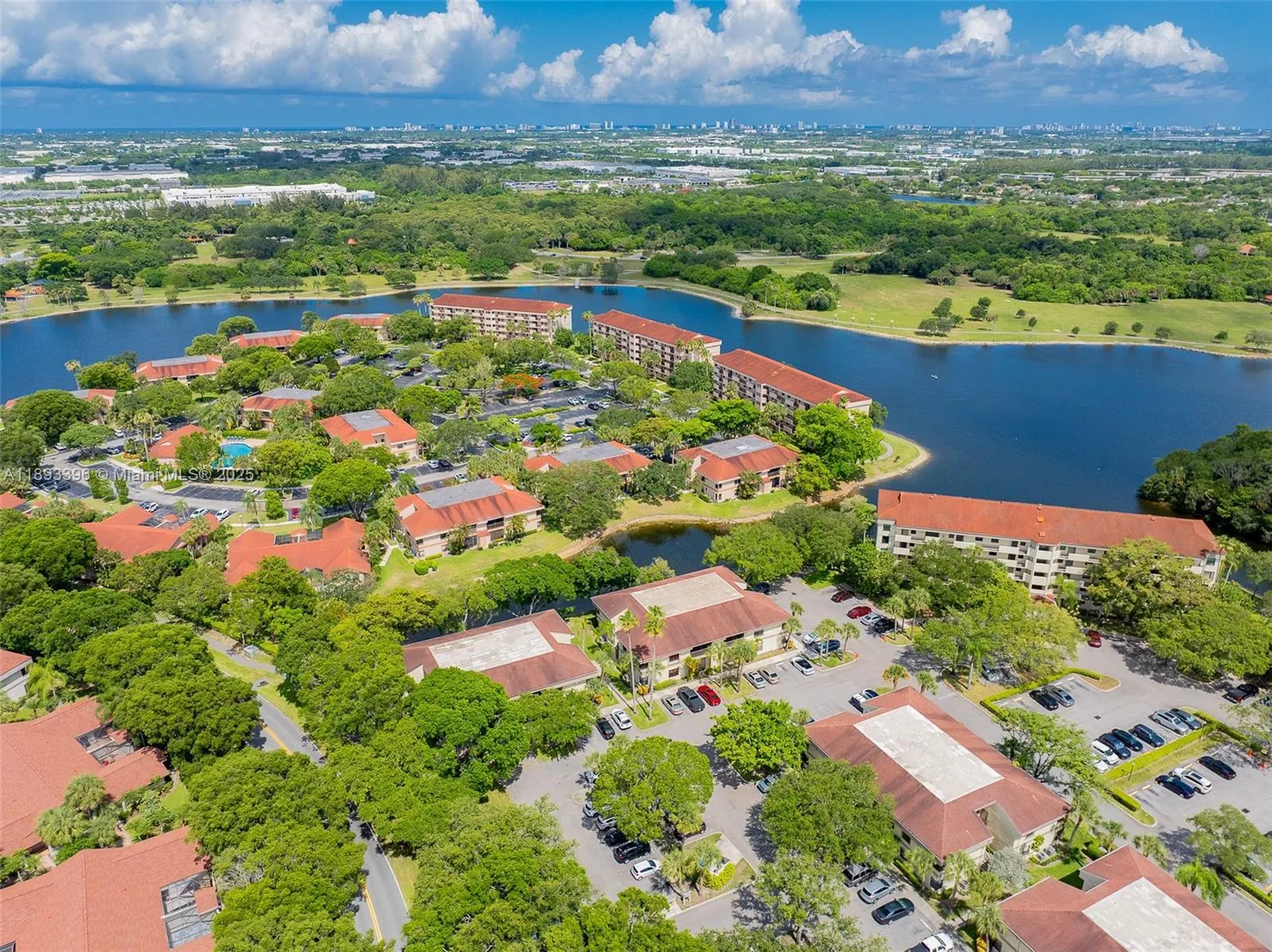 2888 S Carambola Cir S, #2079