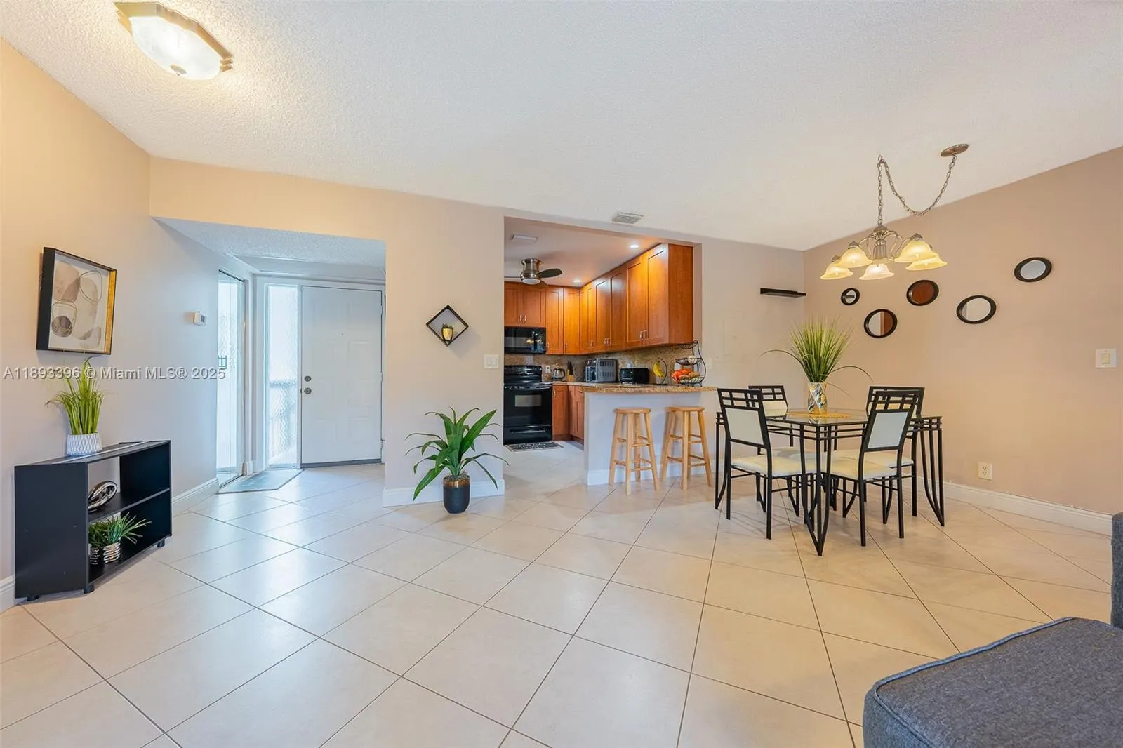 2888 S Carambola Cir S, #2079