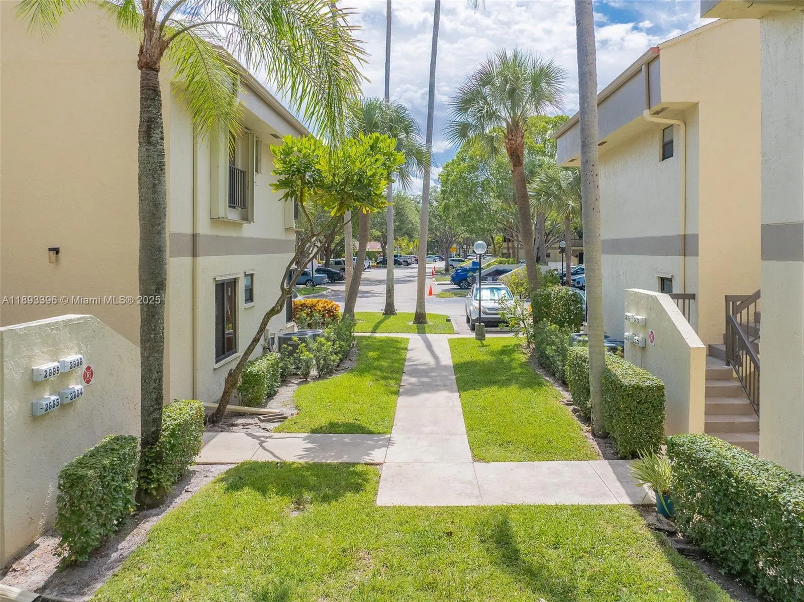 2888 S Carambola Cir S, #2079