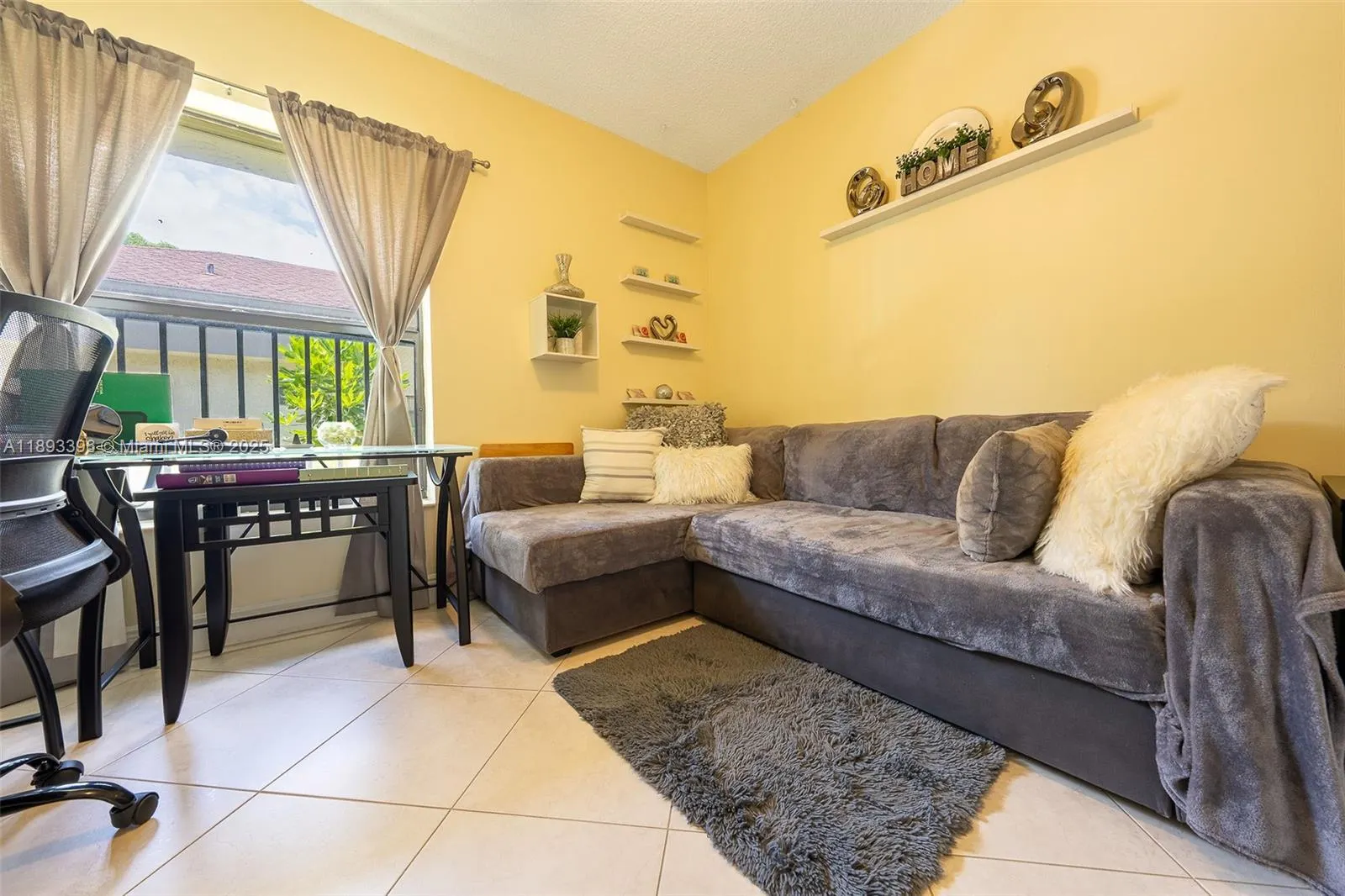 2888 S Carambola Cir S, #2079