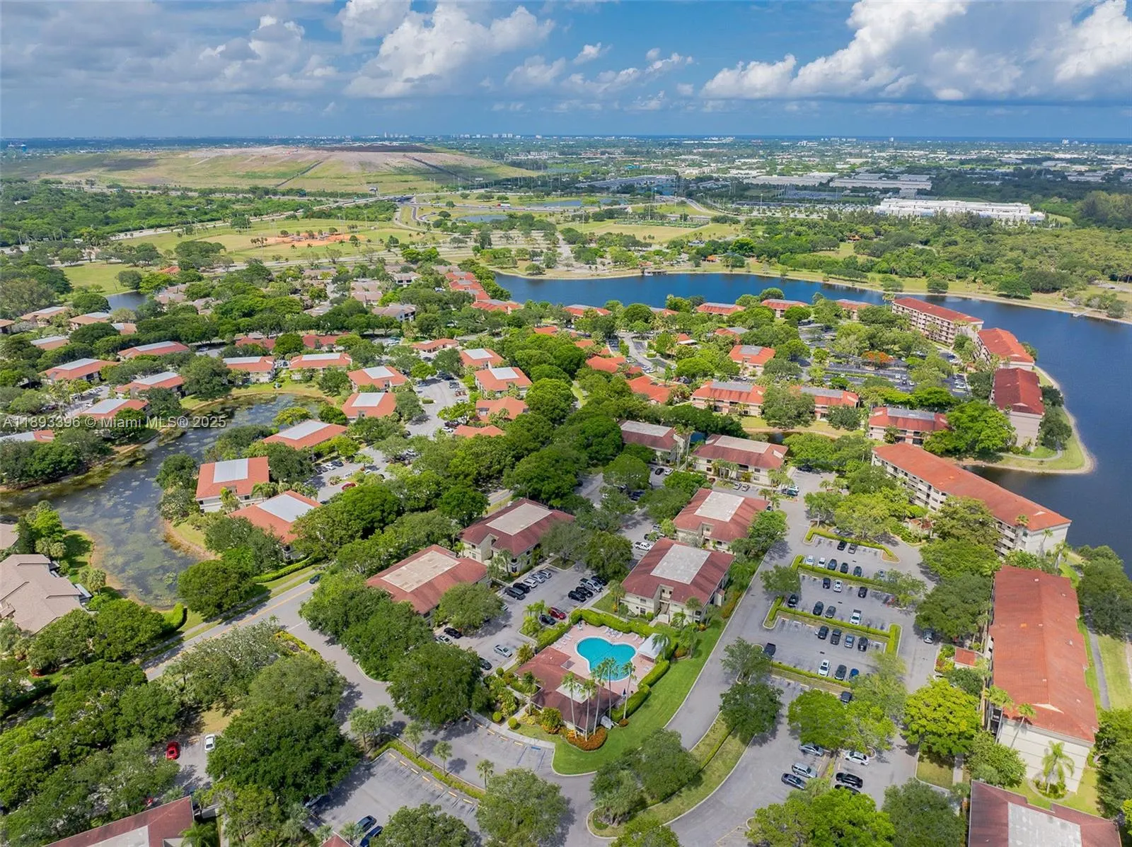 2888 S Carambola Cir S, #2079