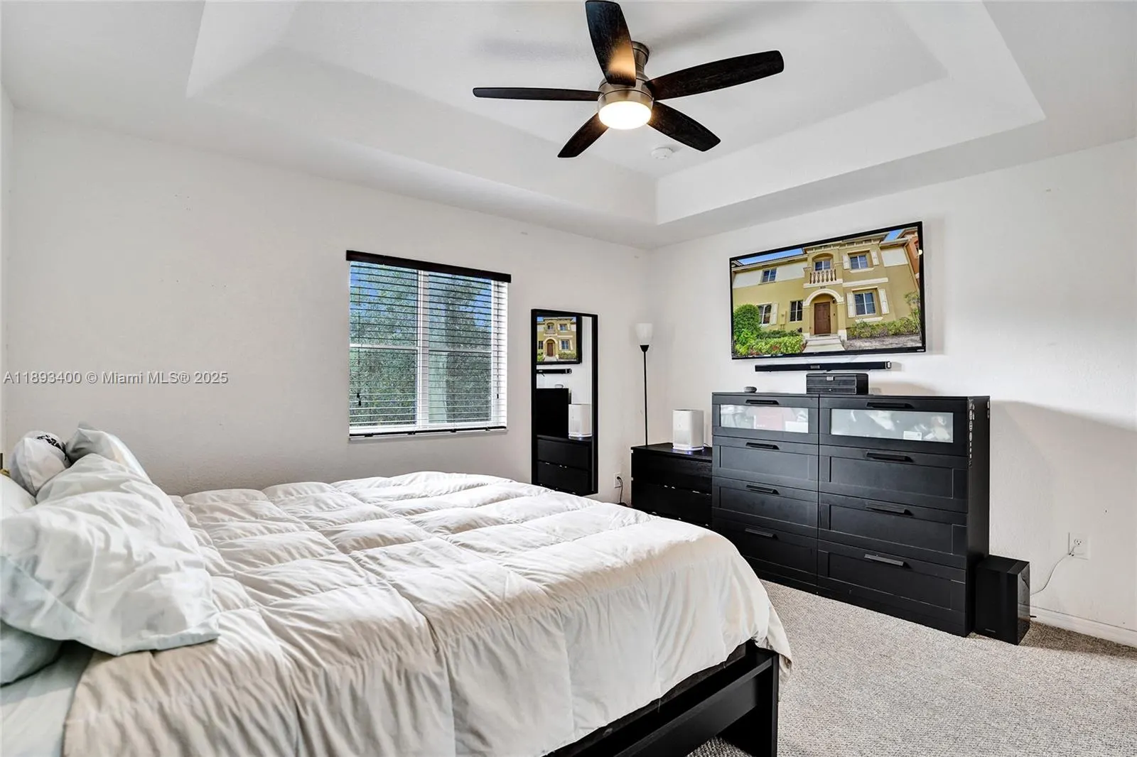 1832 SW 89th terrace