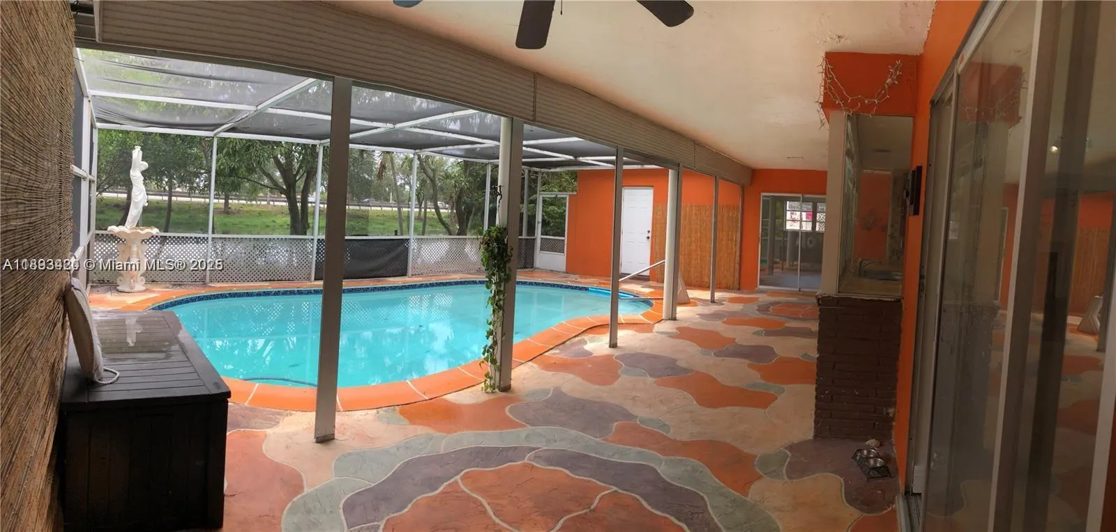 3309 Acapulco Dr