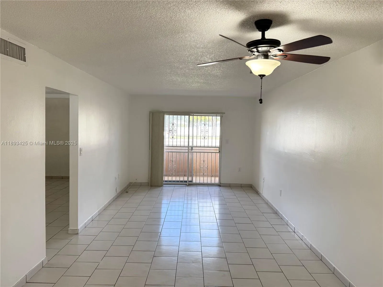 8990 SW 24th St, #11