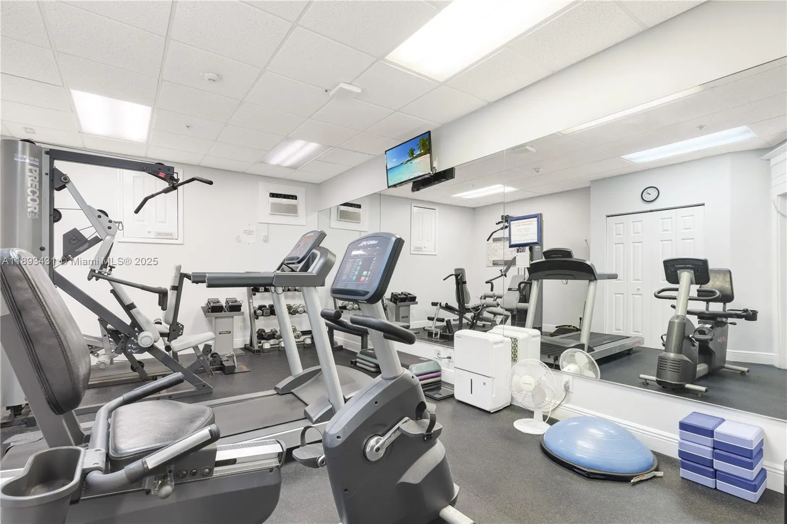 5420 N Ocean Dr, #504
