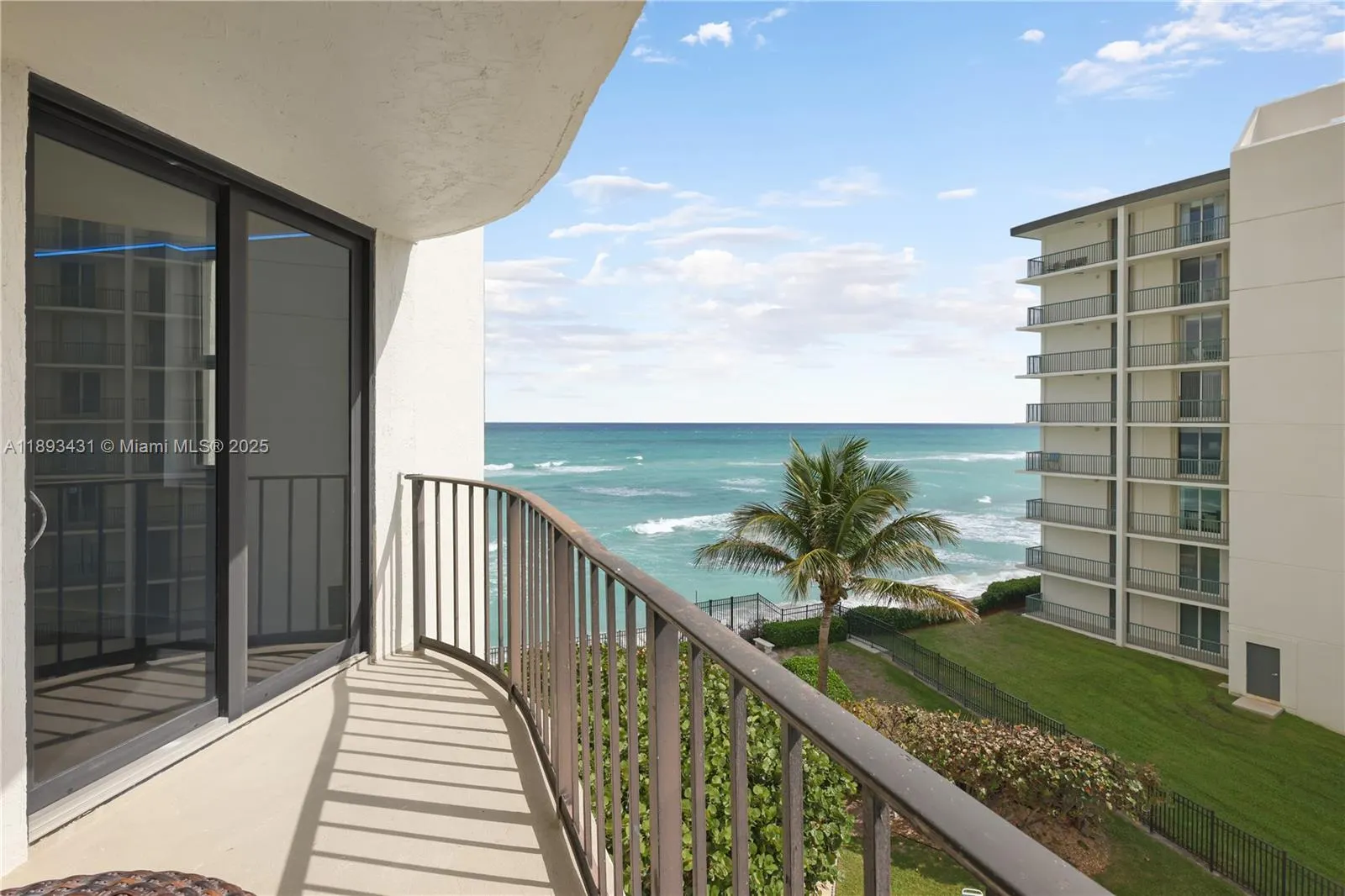 5420 N Ocean Dr, #504