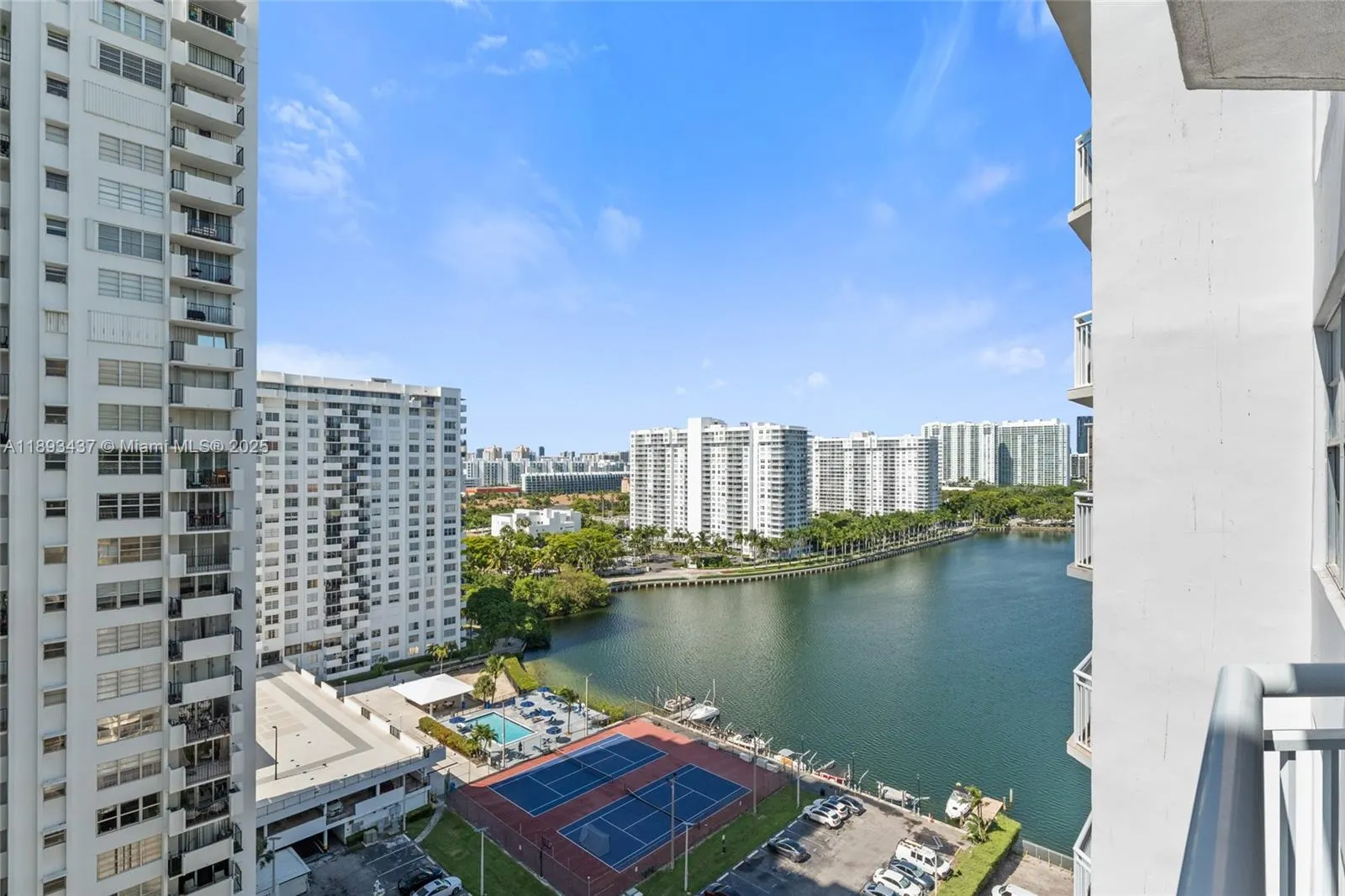 18061 BISCAYNE, #1701