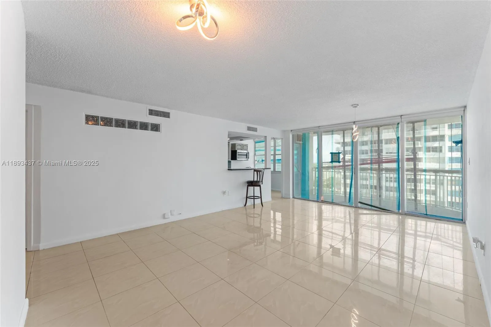 18061 BISCAYNE, #1701