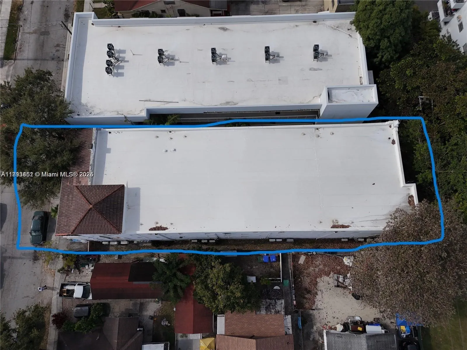 1021 NW 3rd St, #305