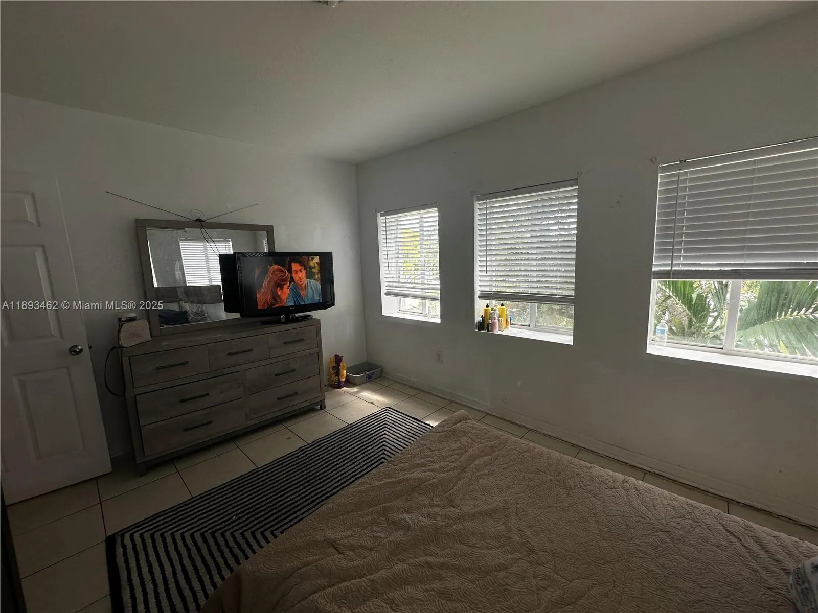 1021 NW 3rd St, #305