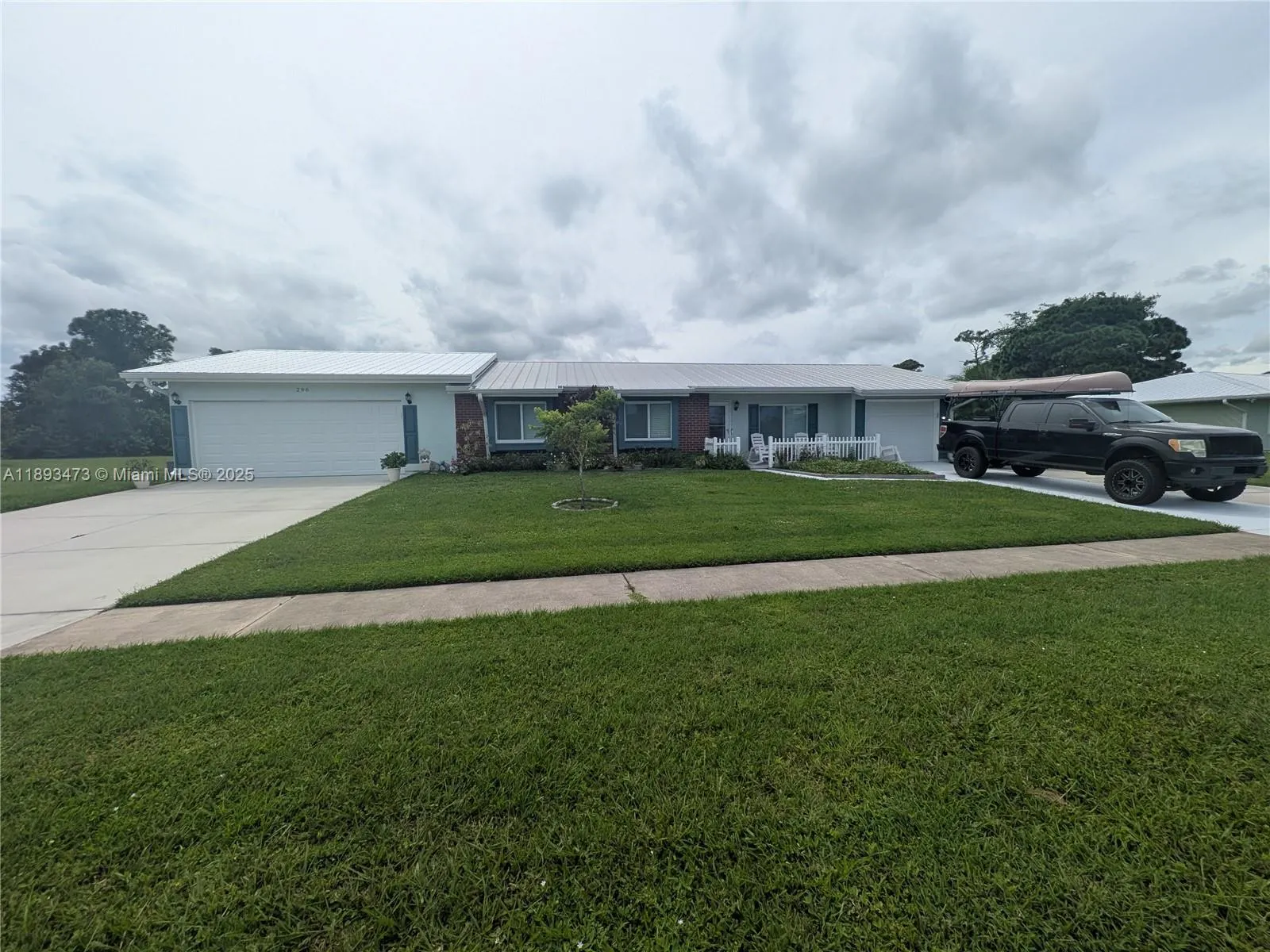 296 Port Malabar Blvd NE