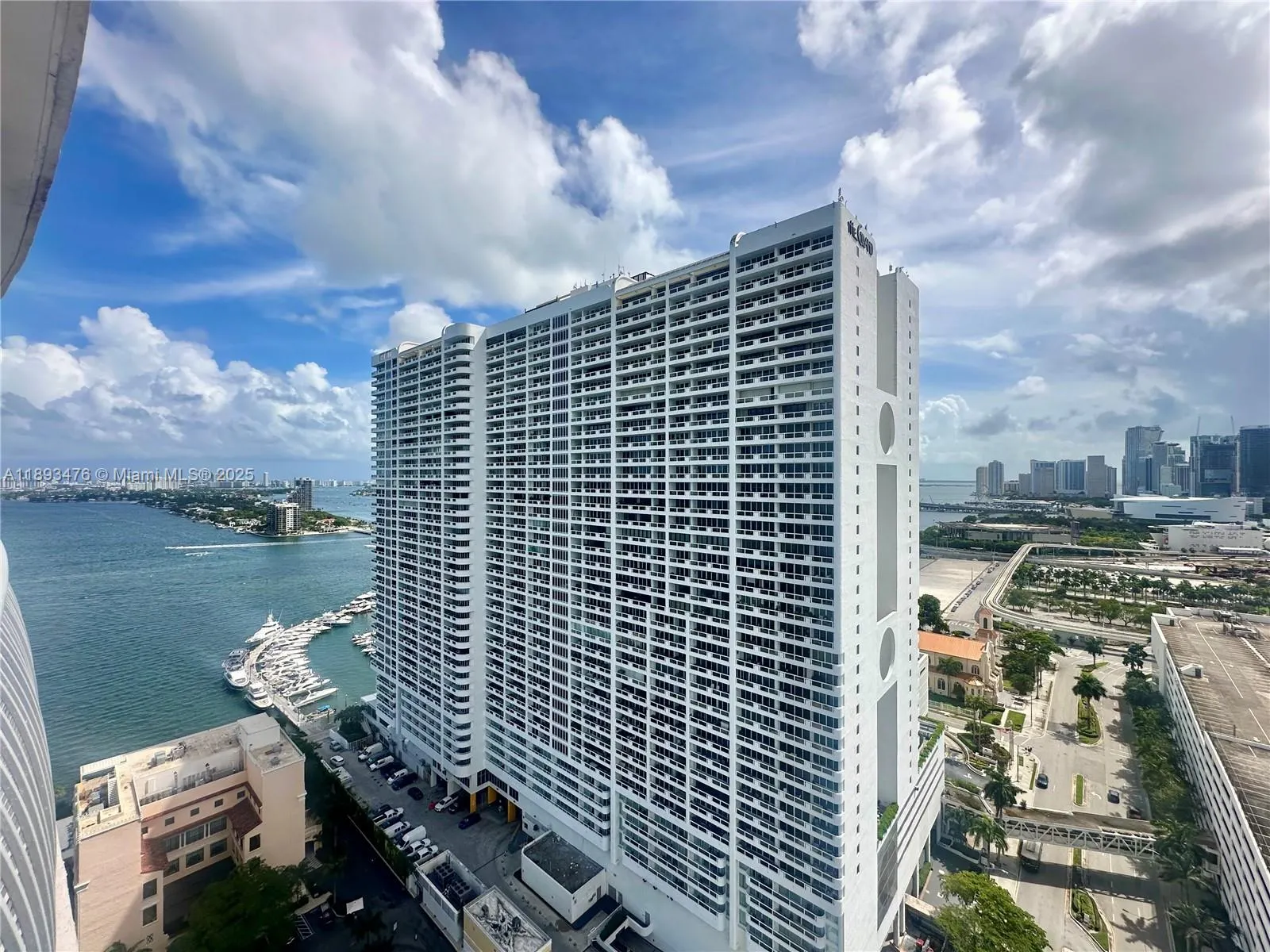 1750 N Bayshore Dr, #2808