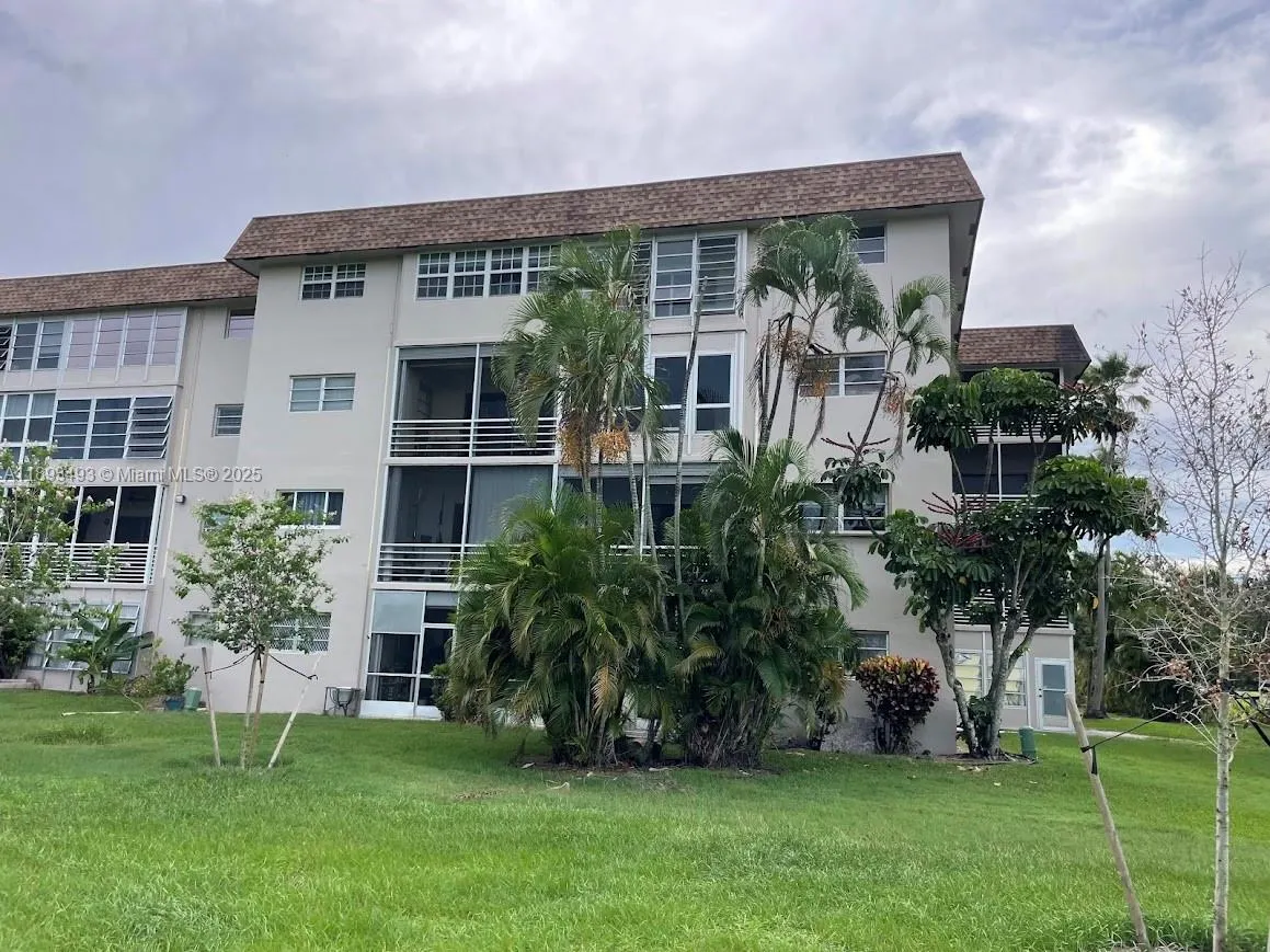 2500 SW 81st Ave, #102