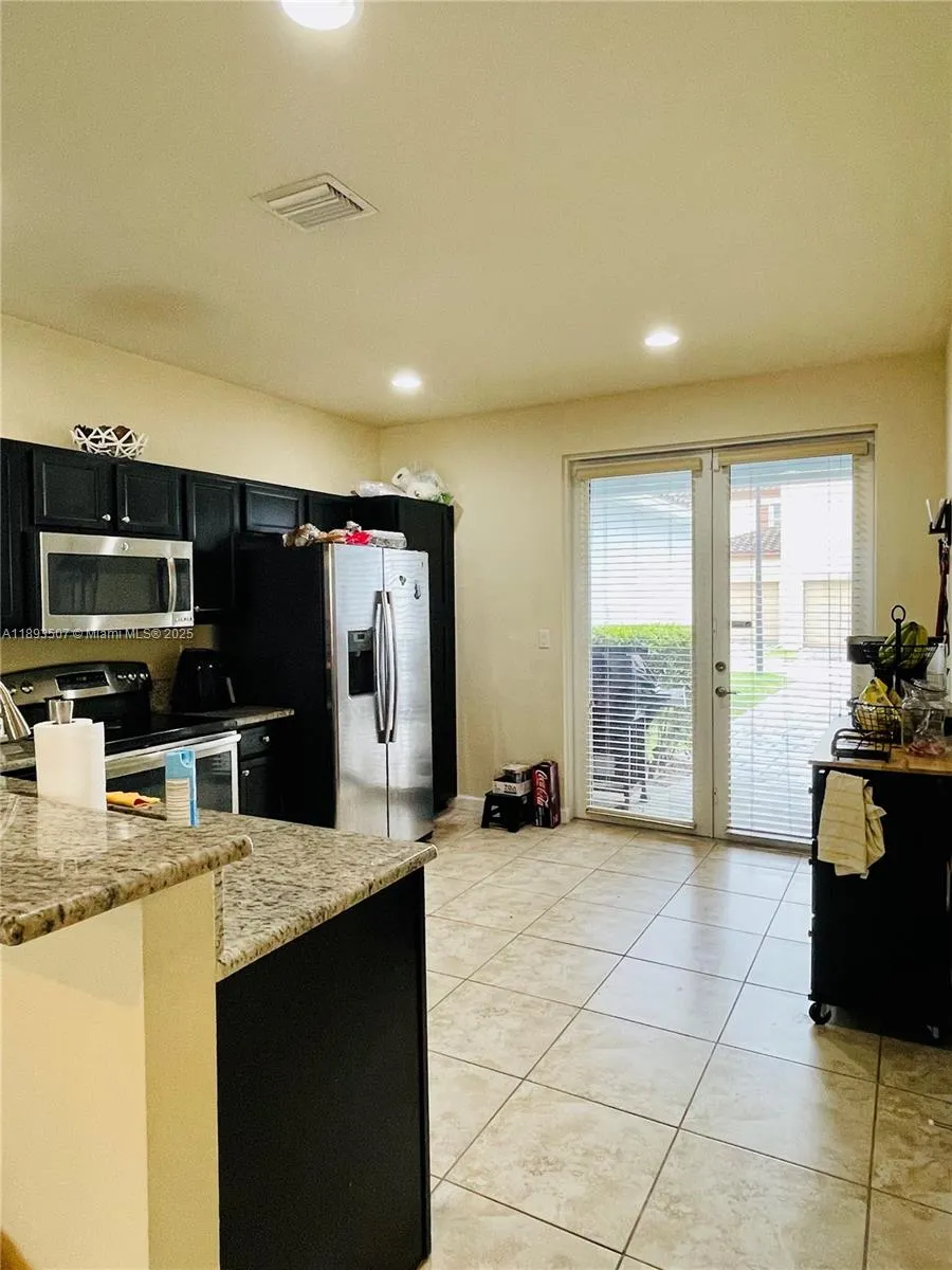 9446 SW 170th Psge, #0