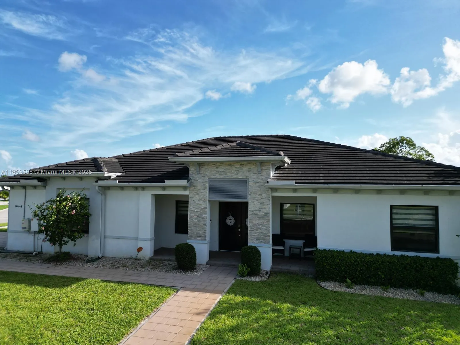 18964 SW 135th Ave