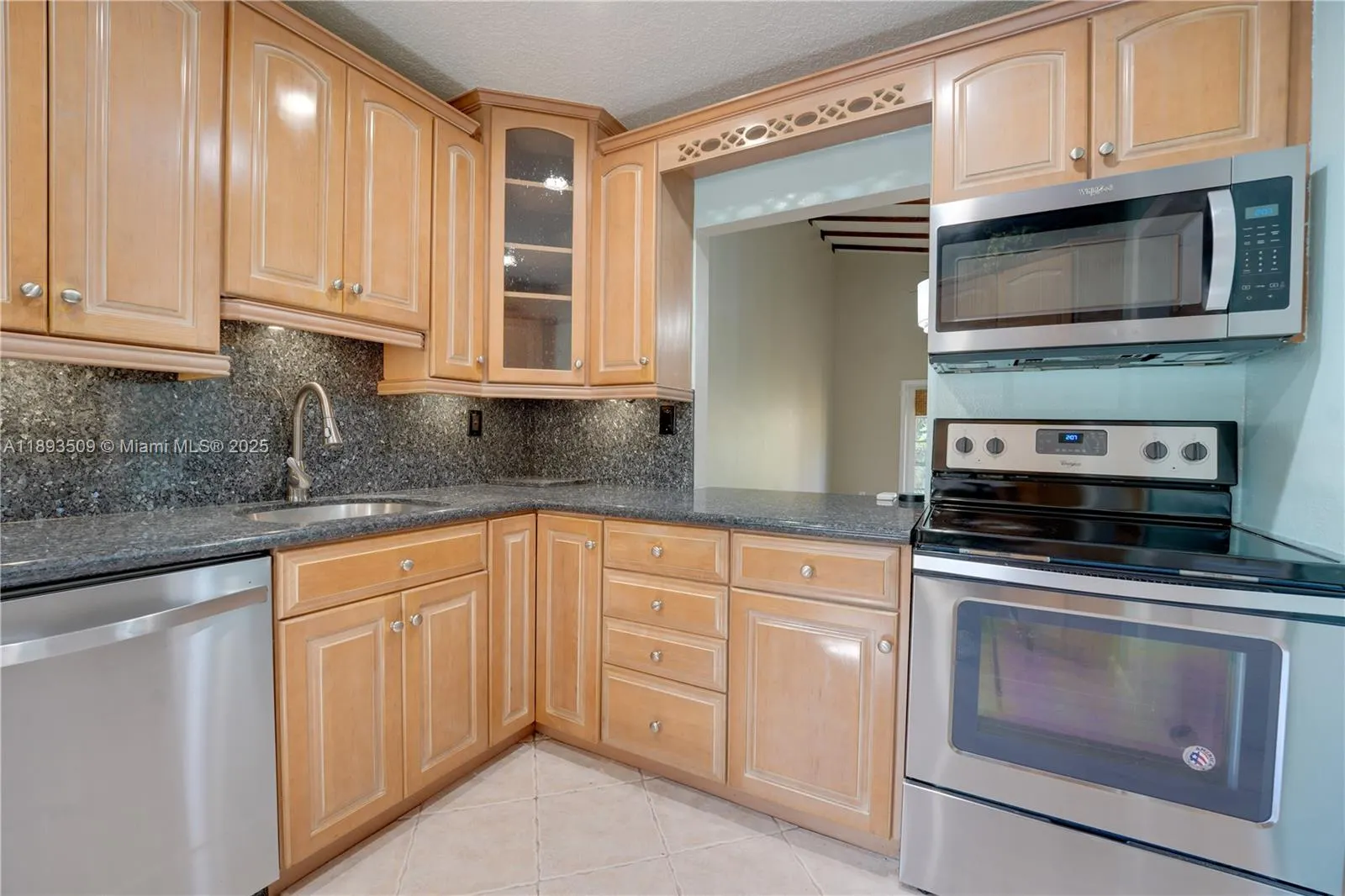 2401 SW 58th Mnr, #2