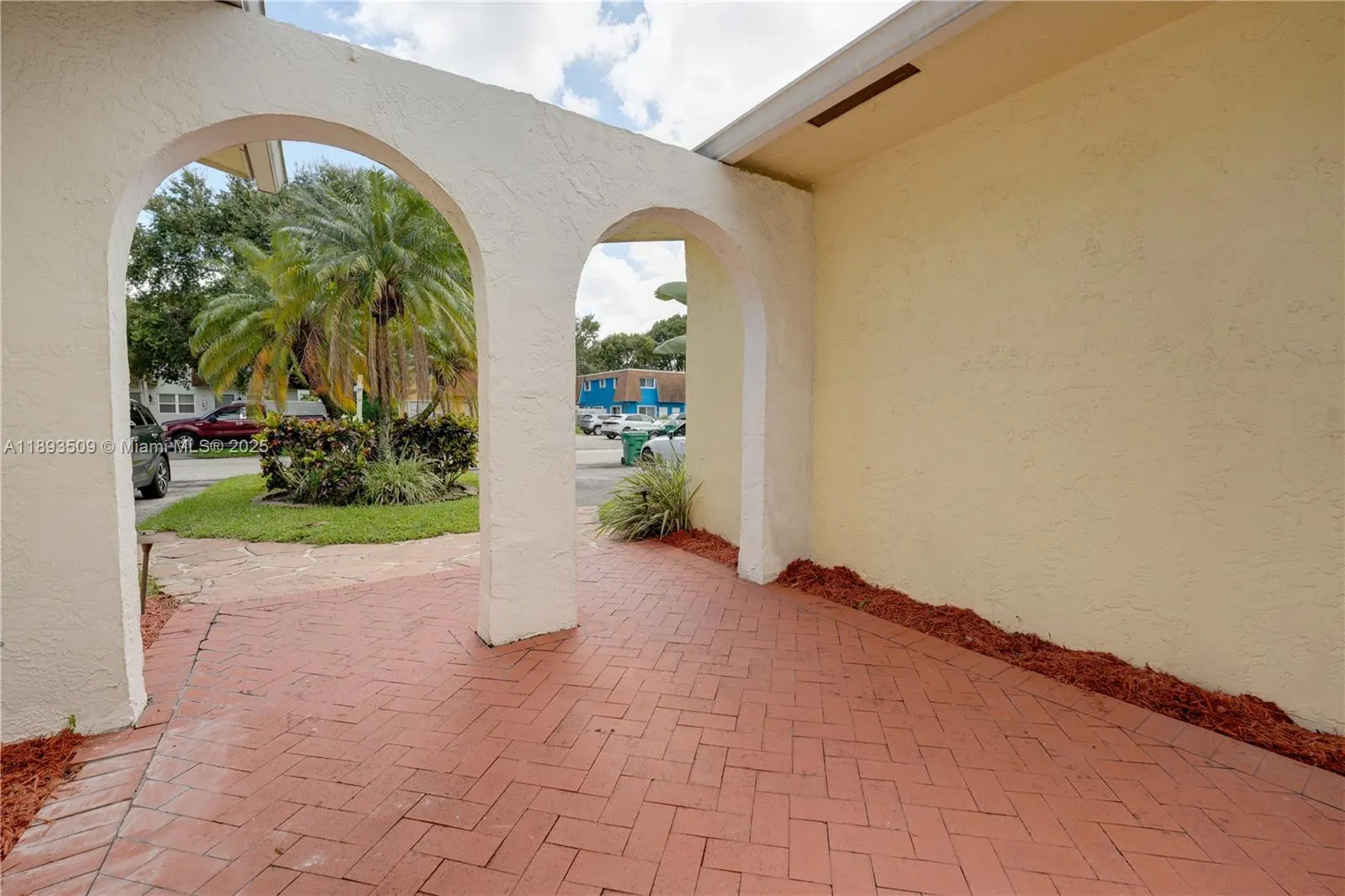 2401 SW 58th Mnr, #2