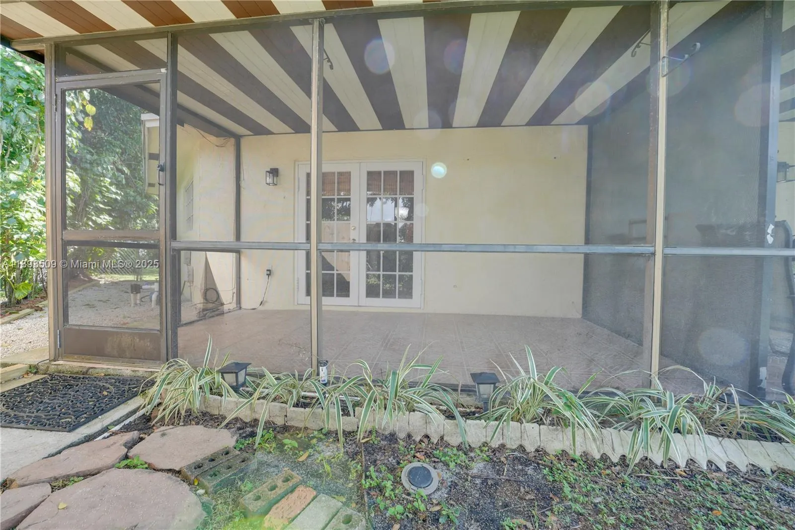 2401 SW 58th Mnr, #2